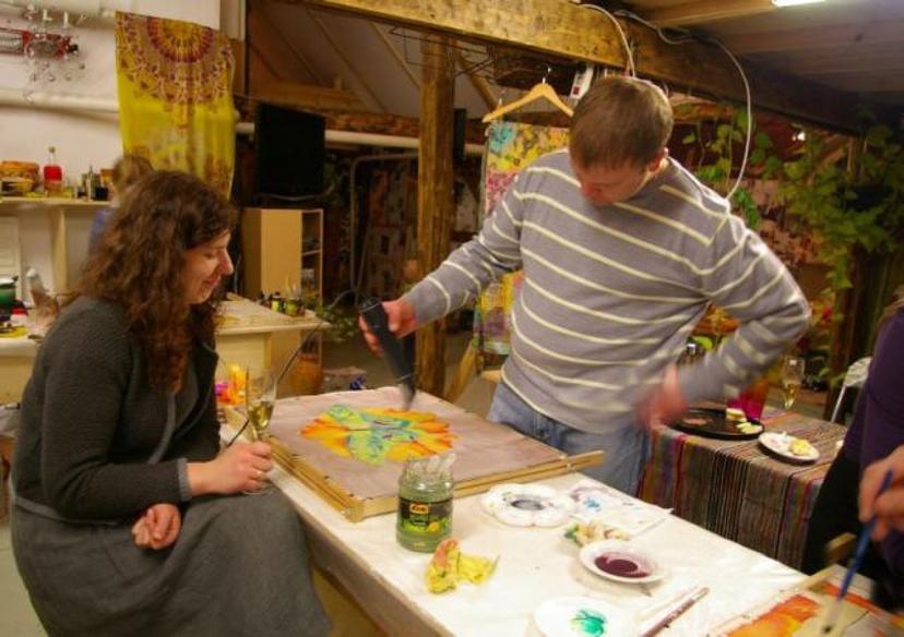 Zīda un tekstila apgleznošanas kurss Terēzes Zaķes studijā