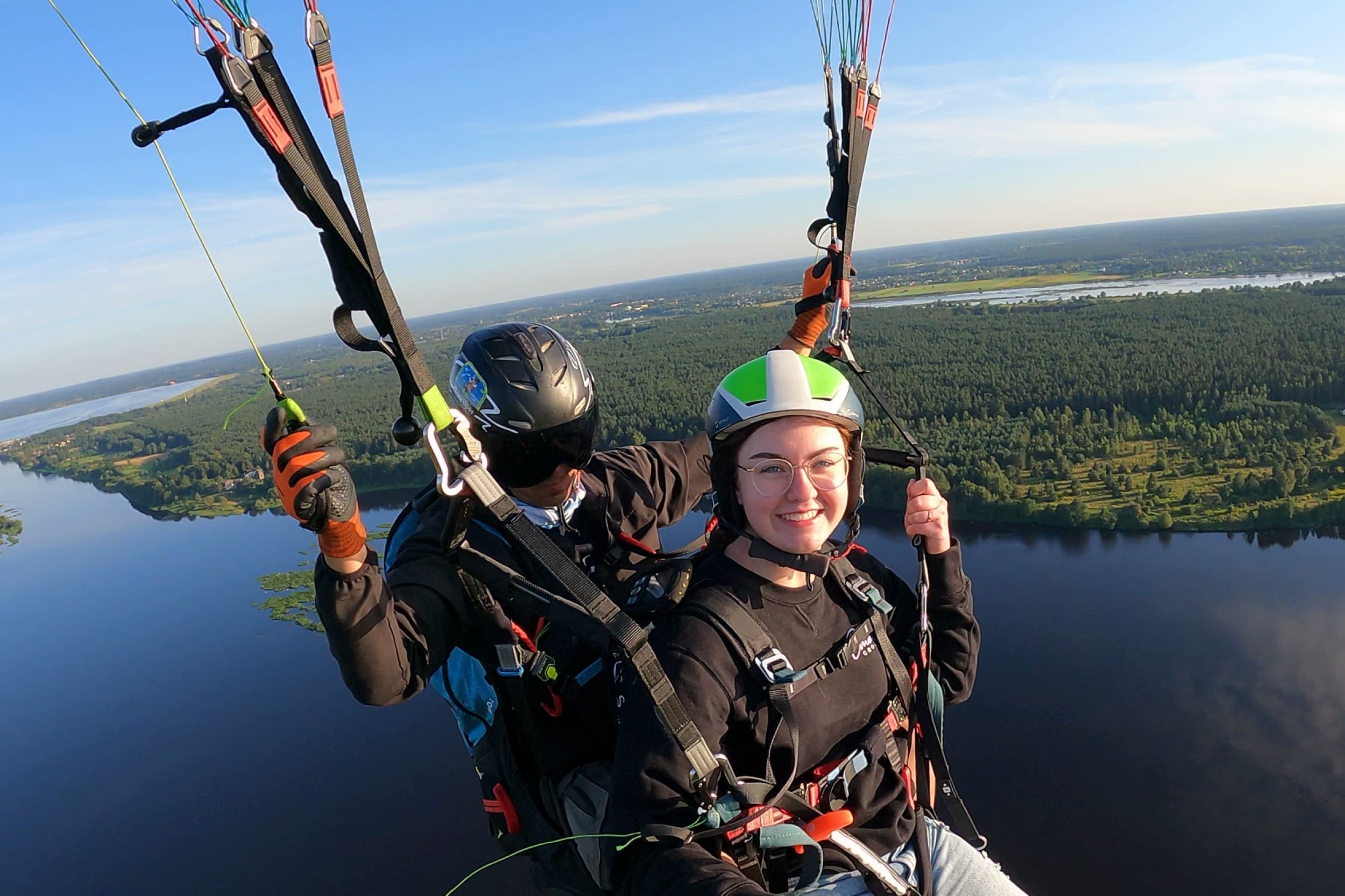 Paraplāna lidojums tandēmā ar instruktoru (Rīga/Jēkabpils) | Davanu Serviss