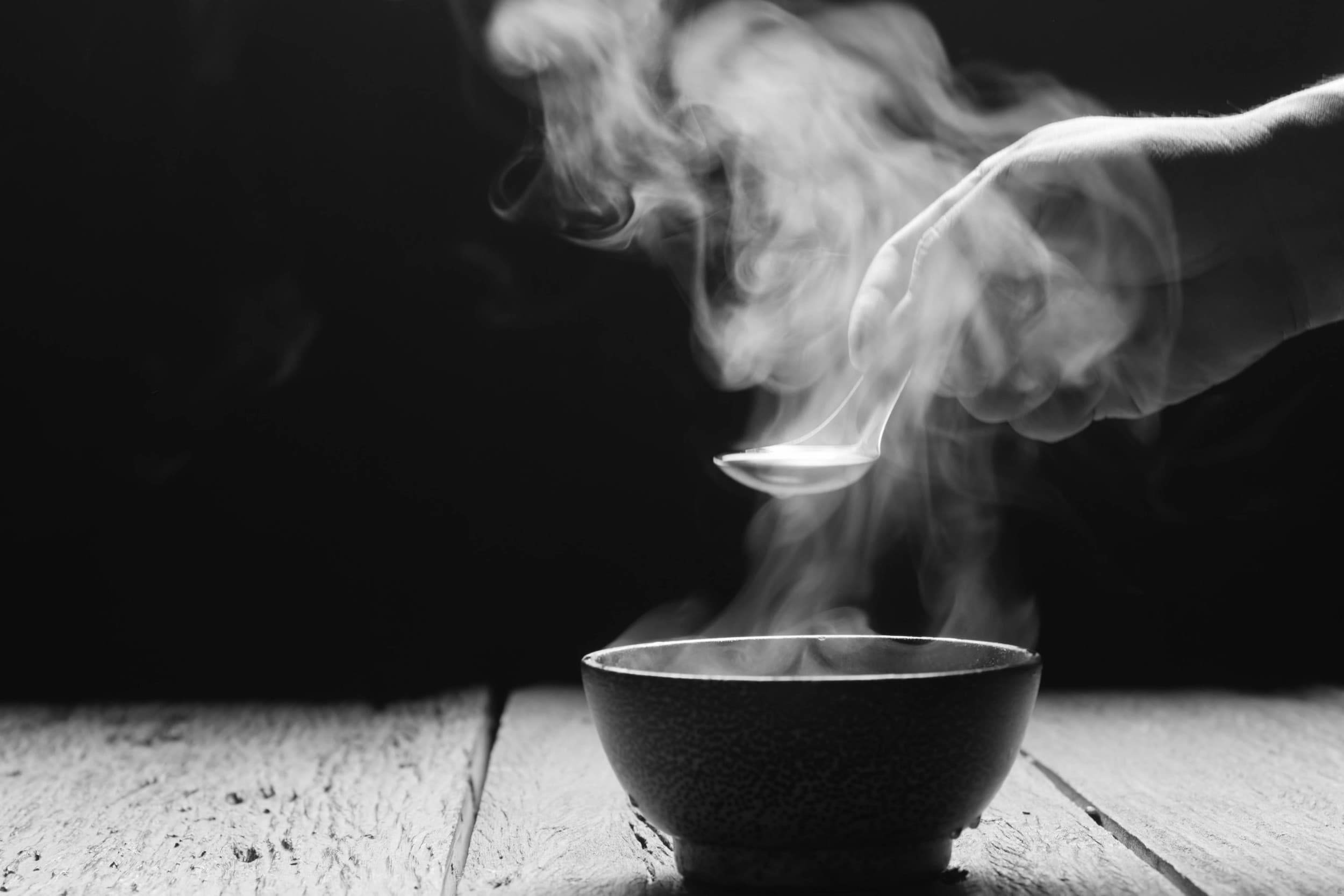 Dine in the Dark – Vakariņas Tumsā vienam