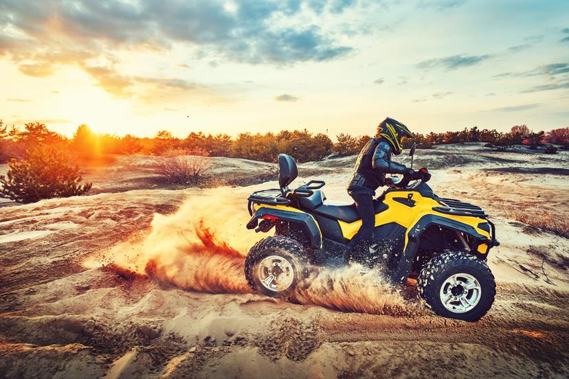 Piedzīvojums ar kvadraciklu – 30 min. adrenalīna brīvdabā