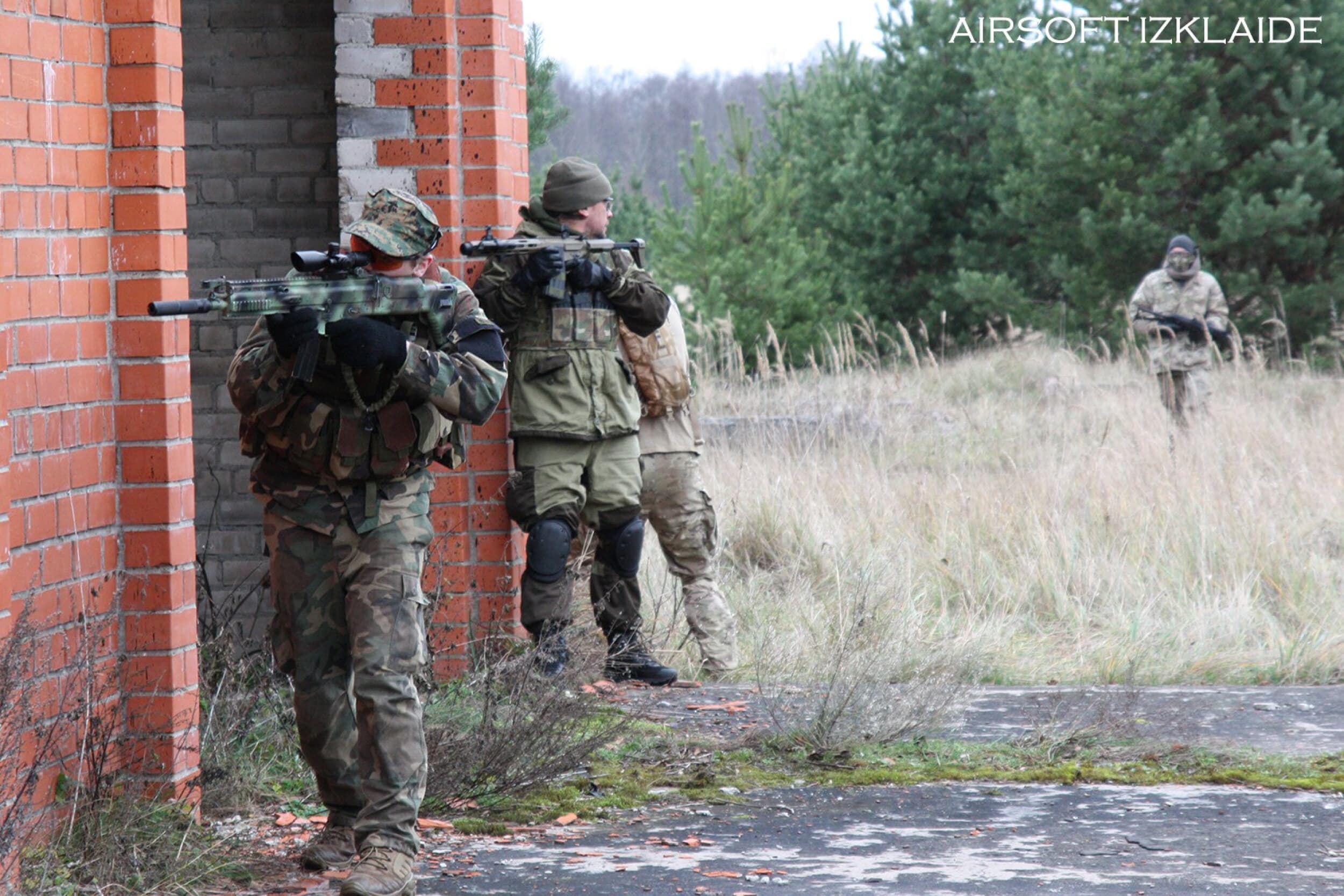 Airsoft militārā izklaide vienai personai