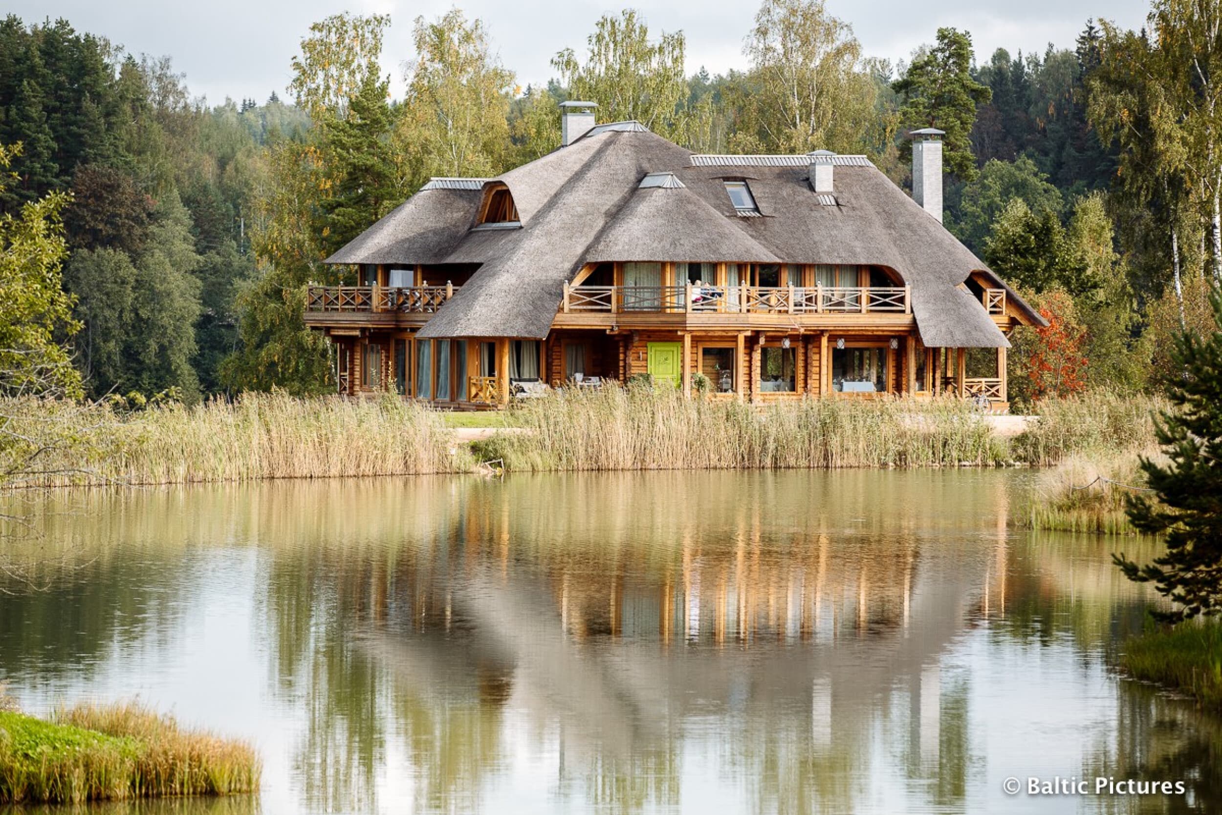 Jonathan SPA Estate: посещение SPA центра для двоих