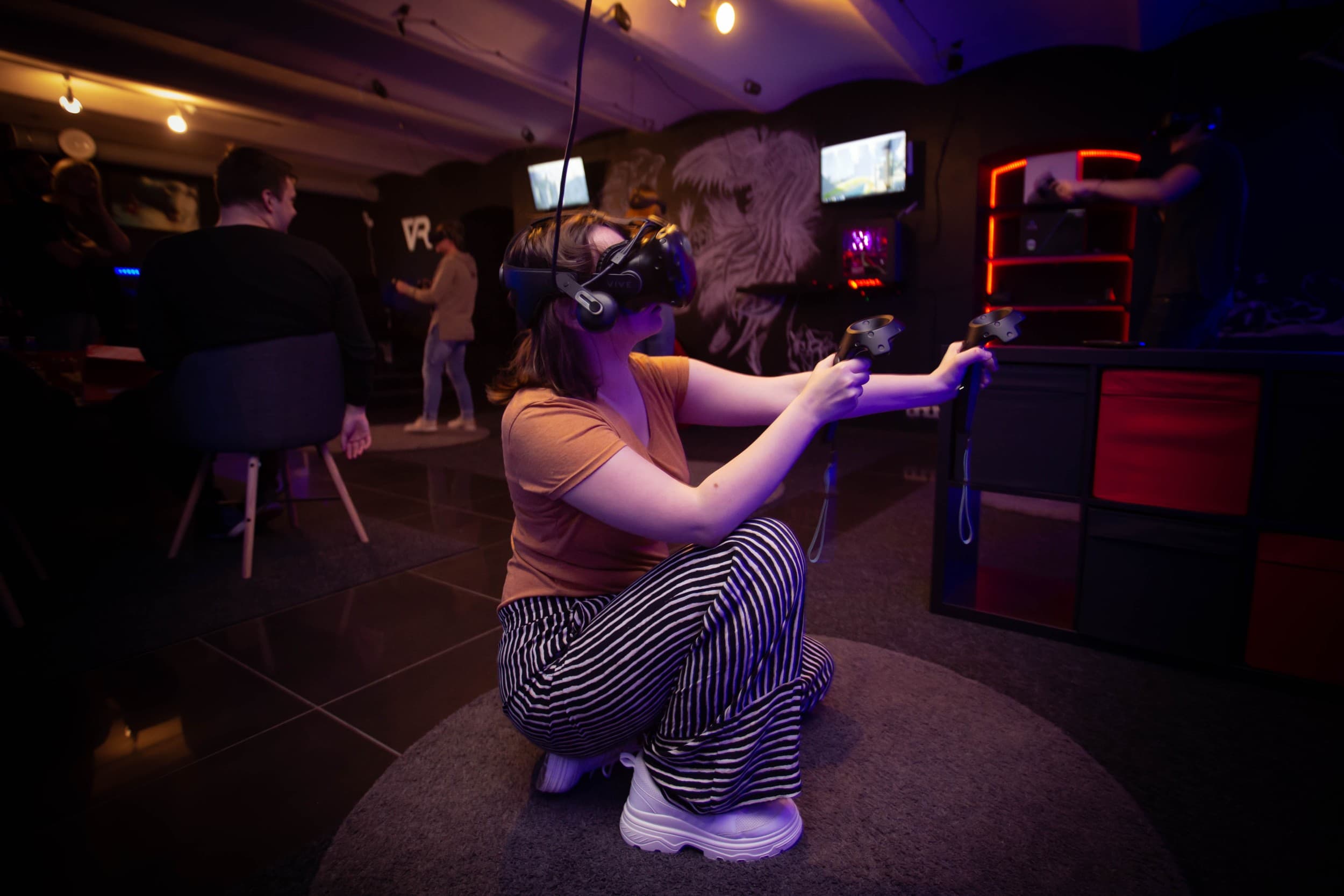 Virtuālās realitātes telpa “VR gaming” (1-5 pers.)