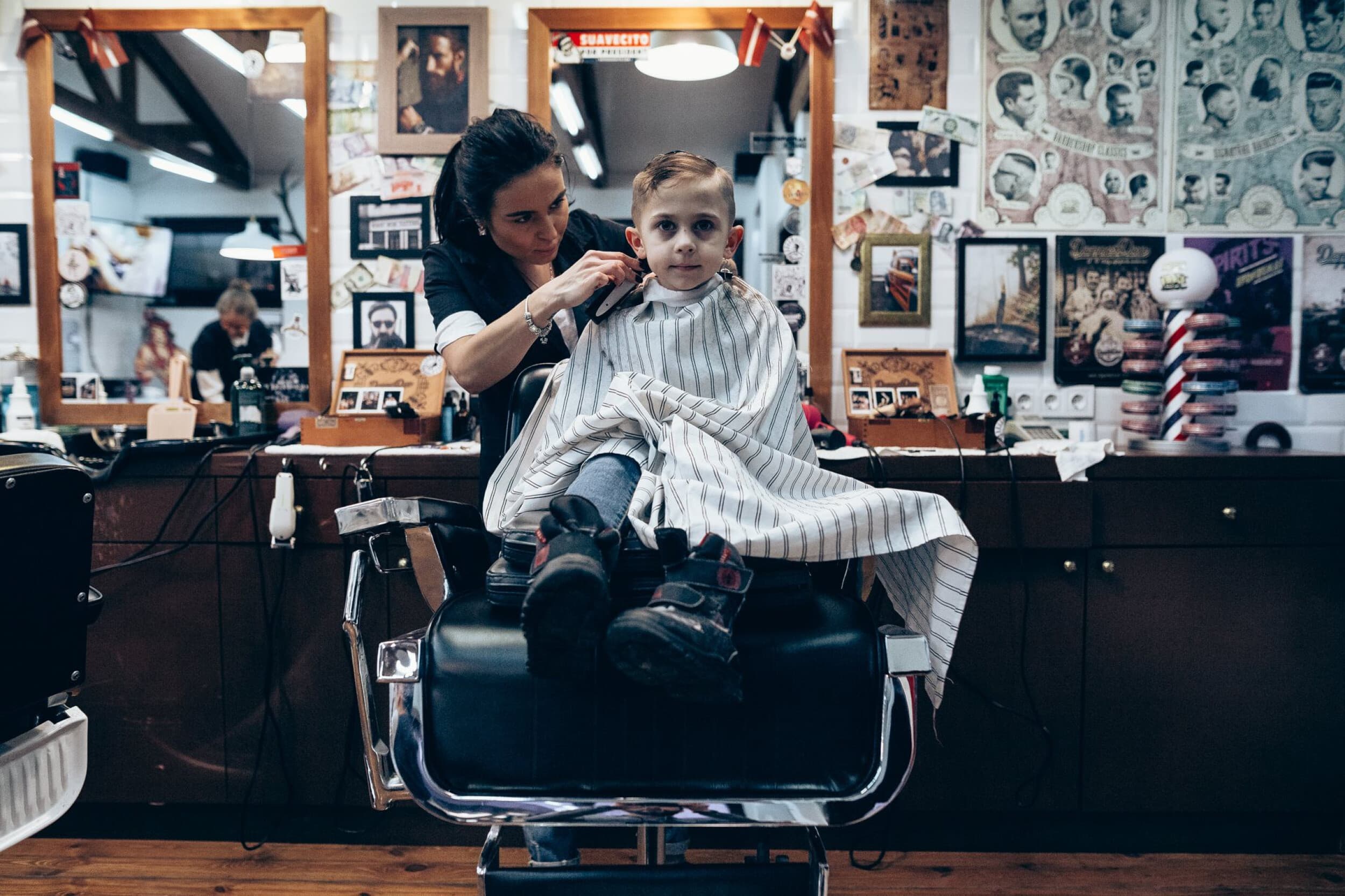 Knockout Barber Shop – стиль джентльмена в Риге/Елгаве