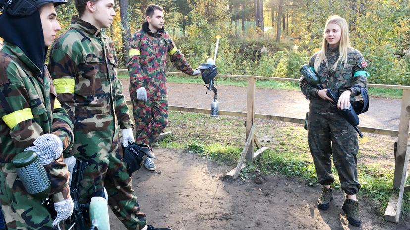 Peintbols iekštelpās vai āra trasēs no GUNSnLASERS (1 pers., 3h, Rīga)