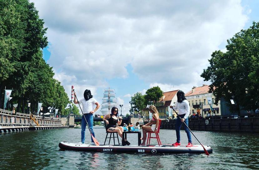 Lielā WILD SUP dēļa noma diviem