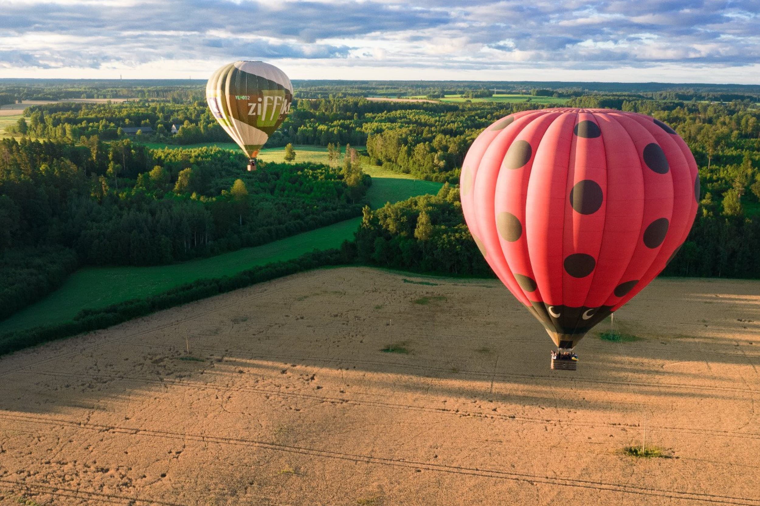 Fantastisks lidojums ar gaisa balonu viena personai | Davanu Serviss