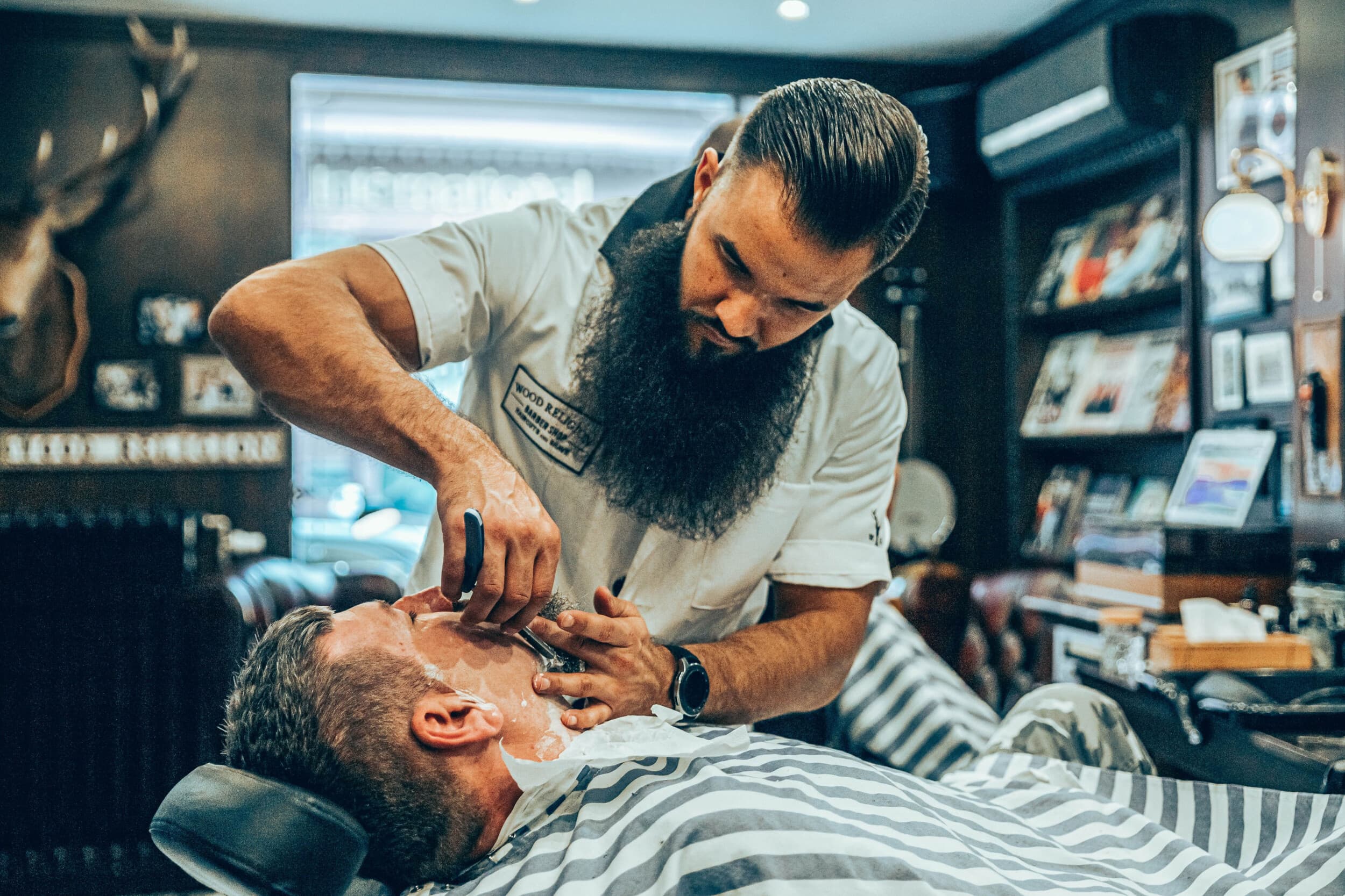 Wood Religion Barber Shop apmeklējums | 50€ | Davanu Serviss