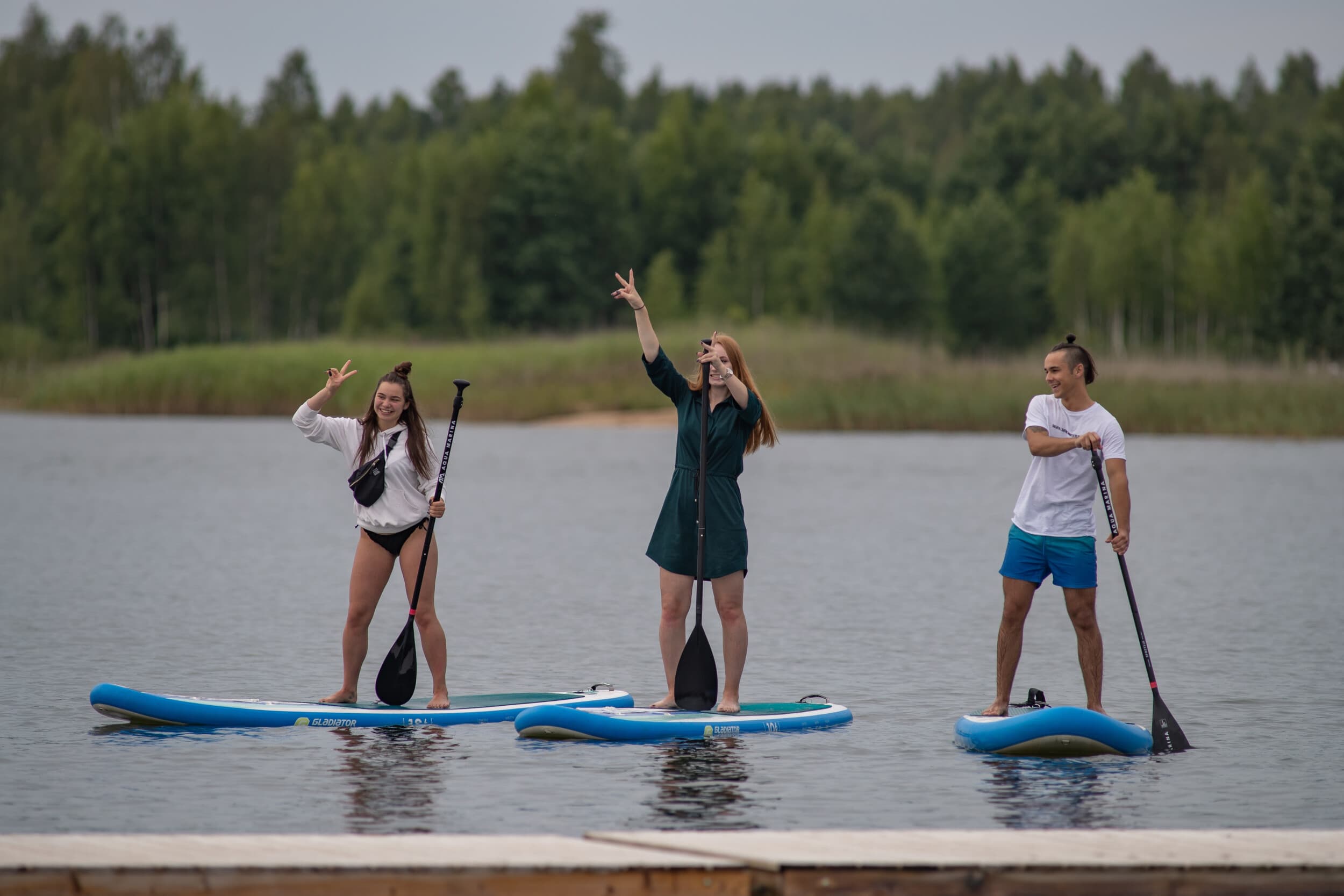Прокат двух SUP-досок в парке активного отдыха «OWAKE» (2 перс., 1ч) | Davanu Serviss