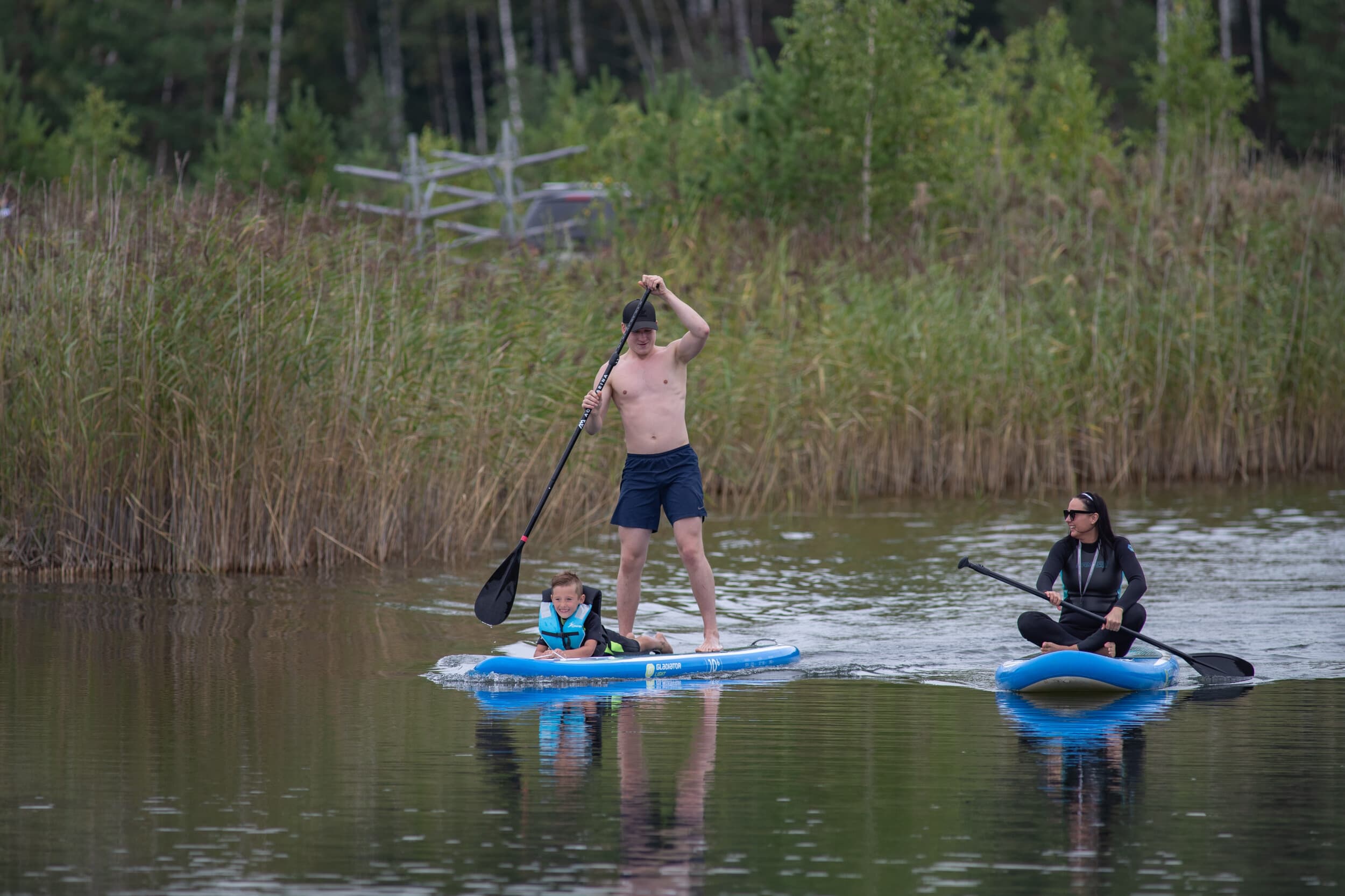 Прокат двух SUP-досок в парке активного отдыха «OWAKE» (2 перс., 1ч) | Davanu Serviss