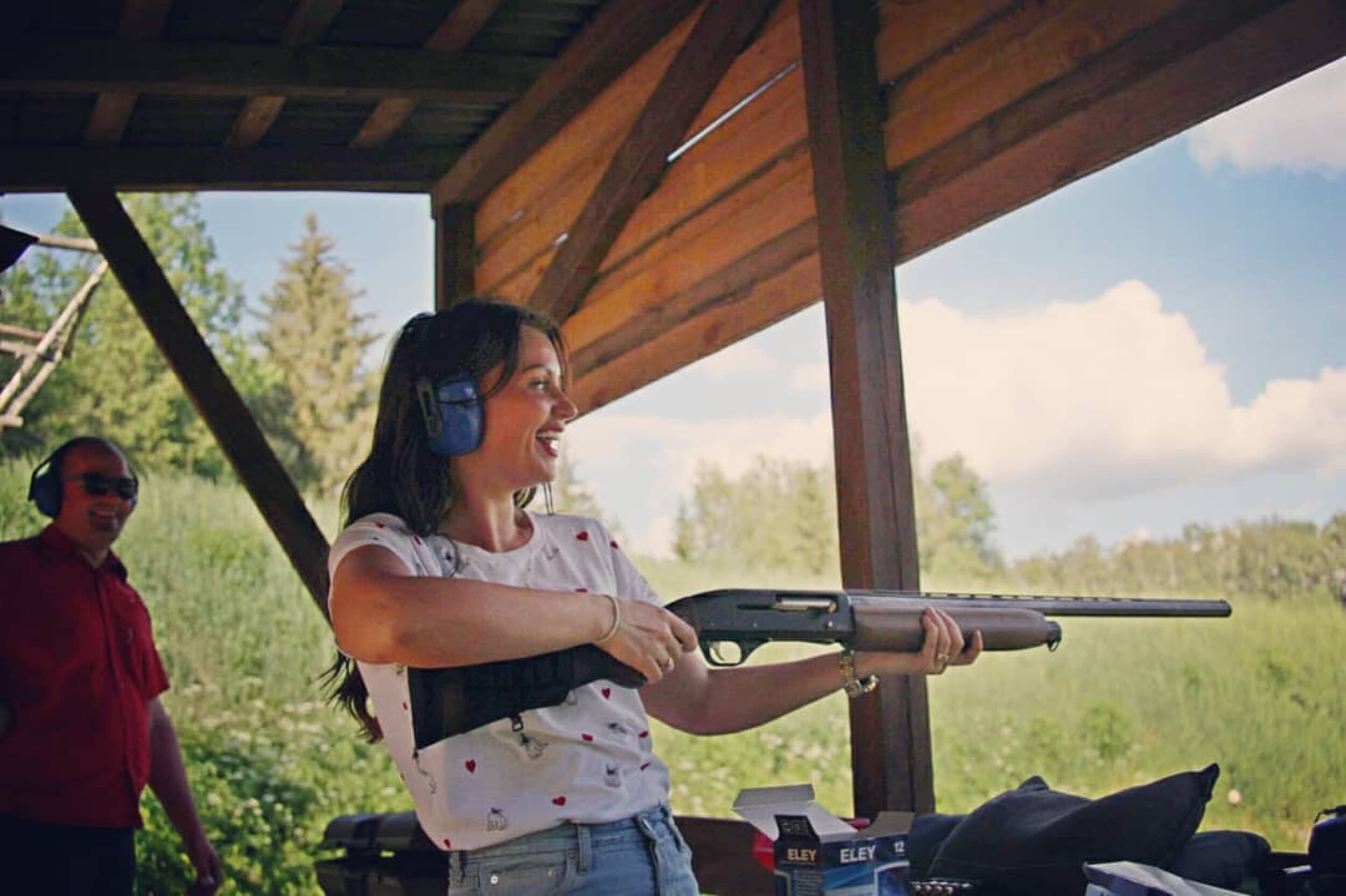 “Three gun nation” - šaušana ar trīs ieročiem