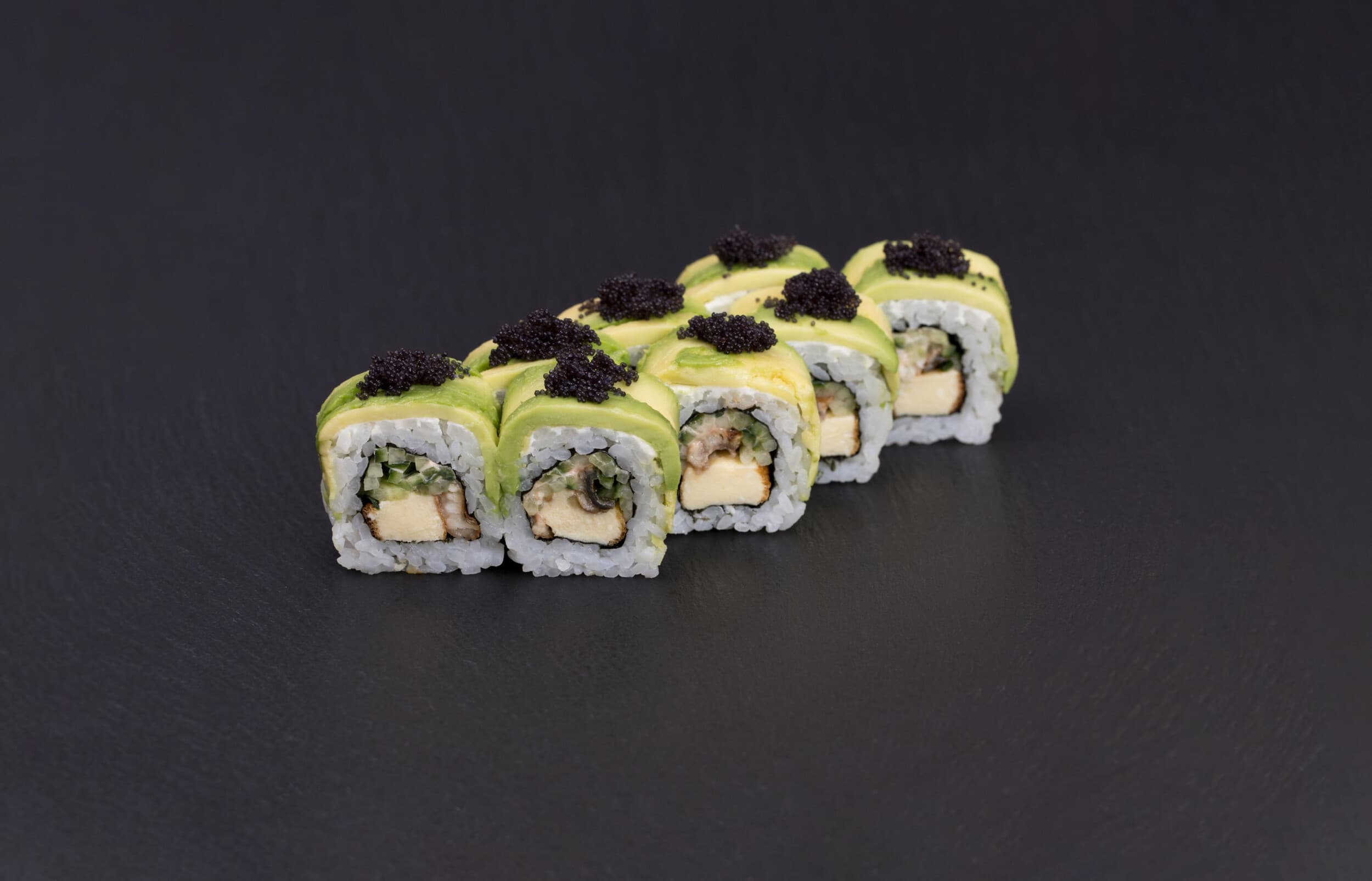 Вкусные блюда от «AM Sushi» навынос | Davanu Serviss