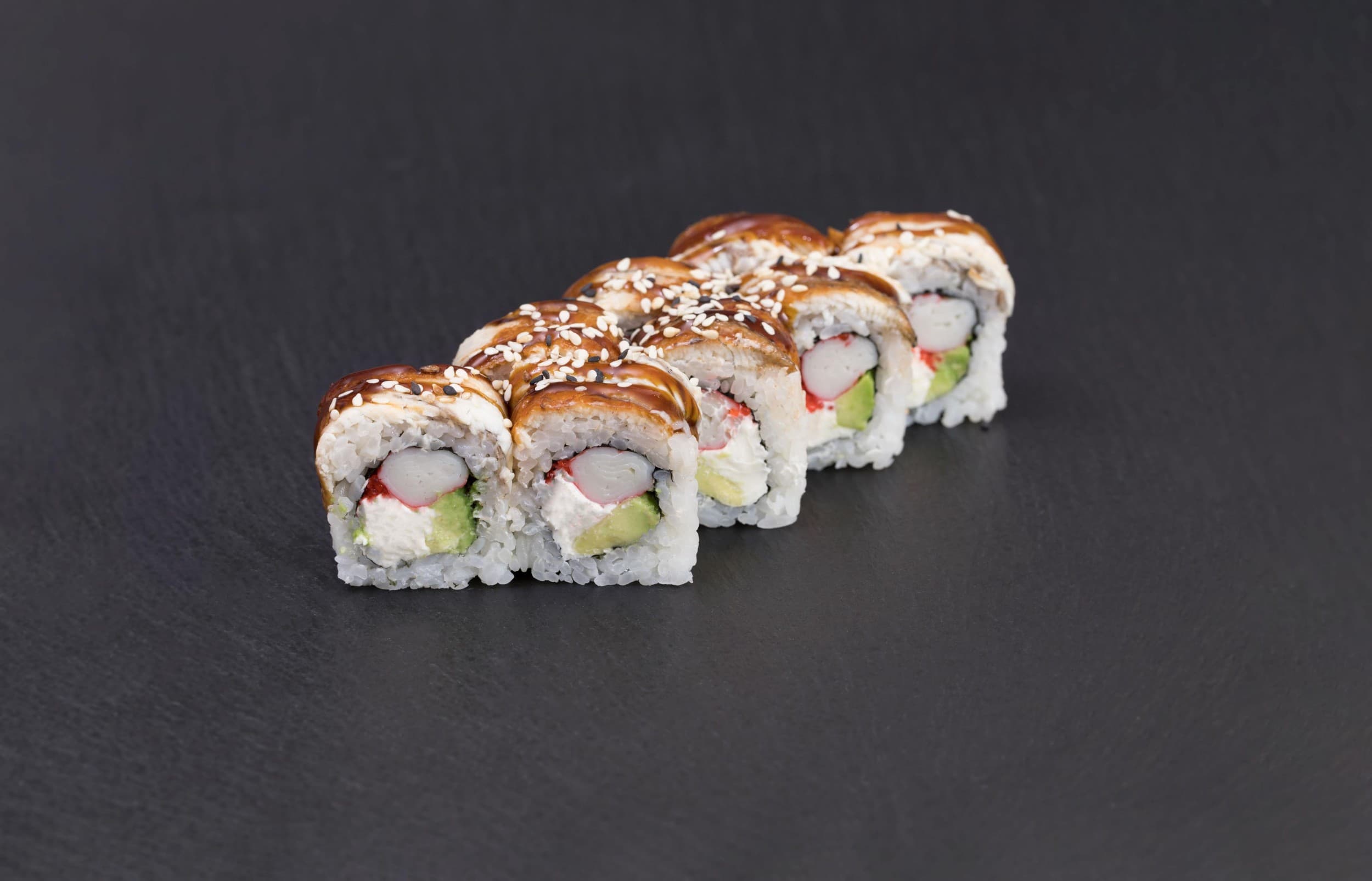 Вкусные блюда от «AM Sushi» навынос | Davanu Serviss