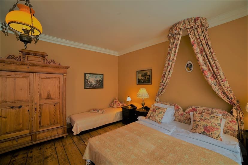 Nakts LUX apartamentos un SPA atpūta Mārcienas muižā (2 pers.)