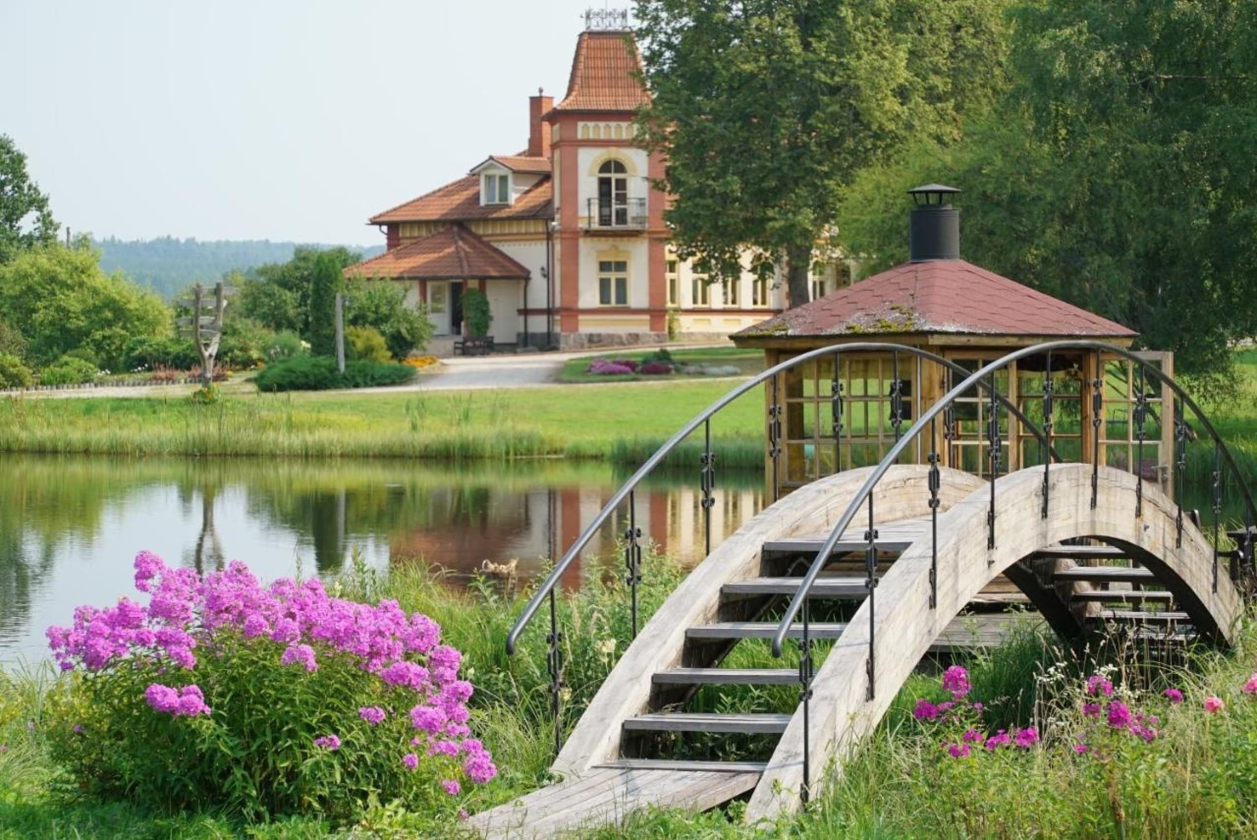 Аристократический отдых для двоих в усадьбе Марциенас + SPA | Davanu Serviss
