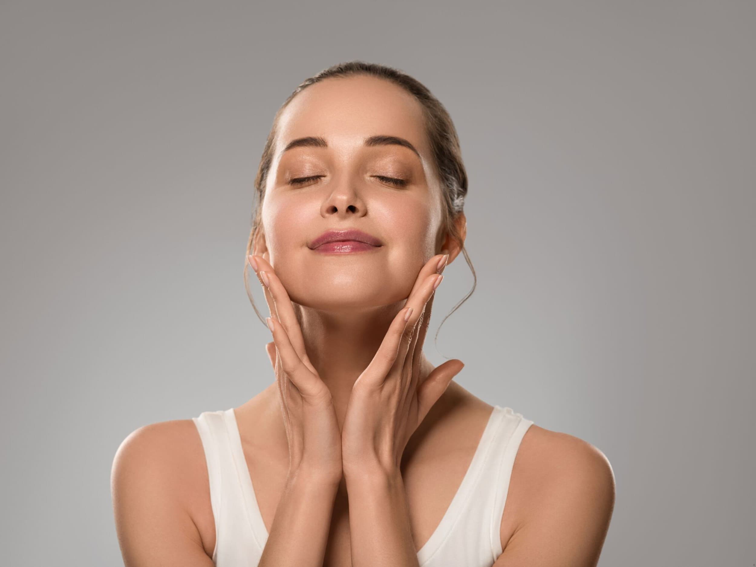 Процедура очищения лица от "Floriena Luxury SPA"