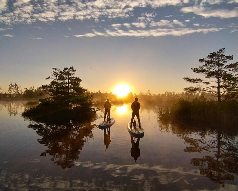 Saullēkts un brokastu pankūkas Ķemeru tīrelī ar SUP vai kajaku