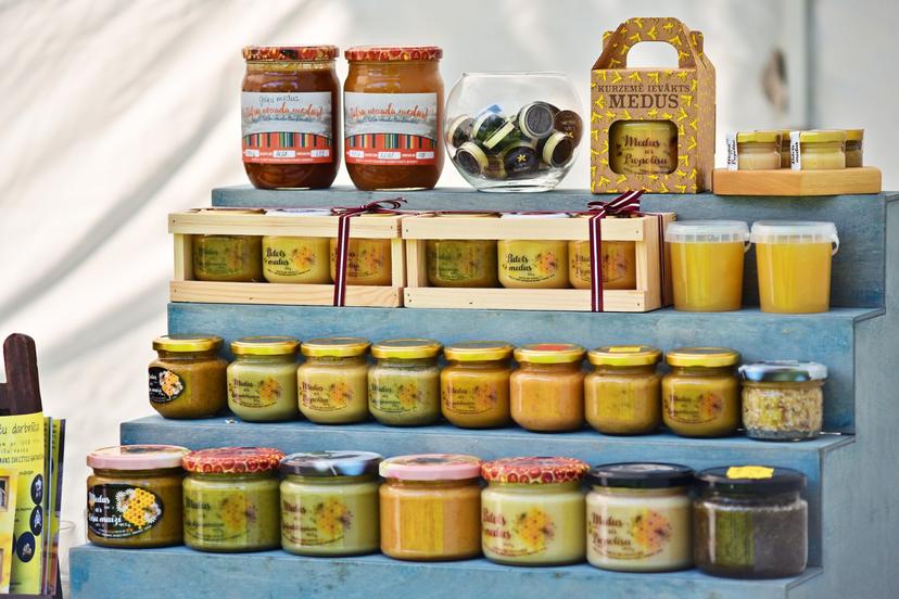 Radošā darbnīca ar bišu produktu degustāciju (līdz 5 pers.)