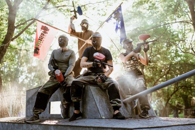 Peintbola ballīte Juglas iekštelpu parkā (4 pers.)