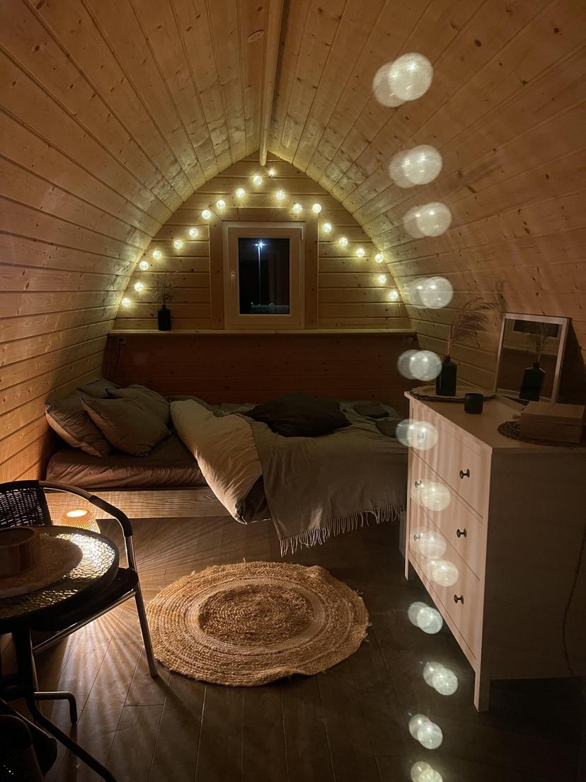 Romantiska atpūta bungalo mājiņā ar relaksāciju pirtiņā diviem