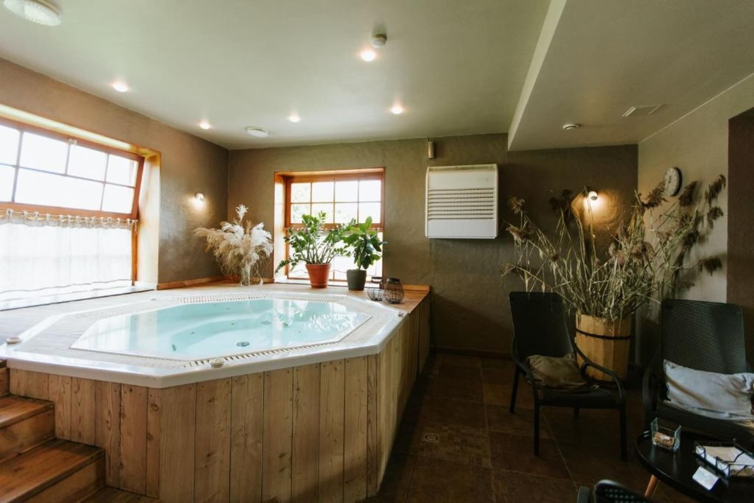 Atpūta Rožmalās – nakts ar maltīti restorānā un SPA diviem