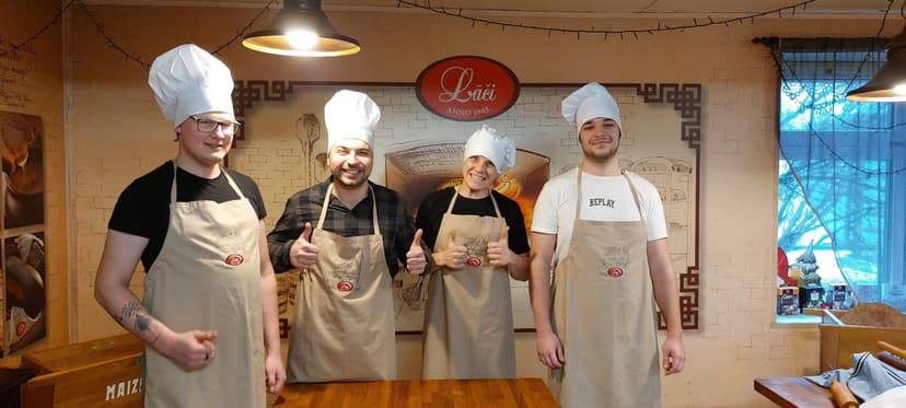 Unikāla vecpuišu ballīte maizes ceptuvē "Lāči" 