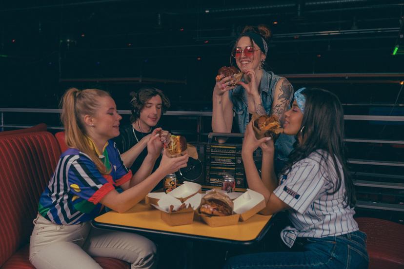 KINGU Kebabs & Chicken story dāvanu karte