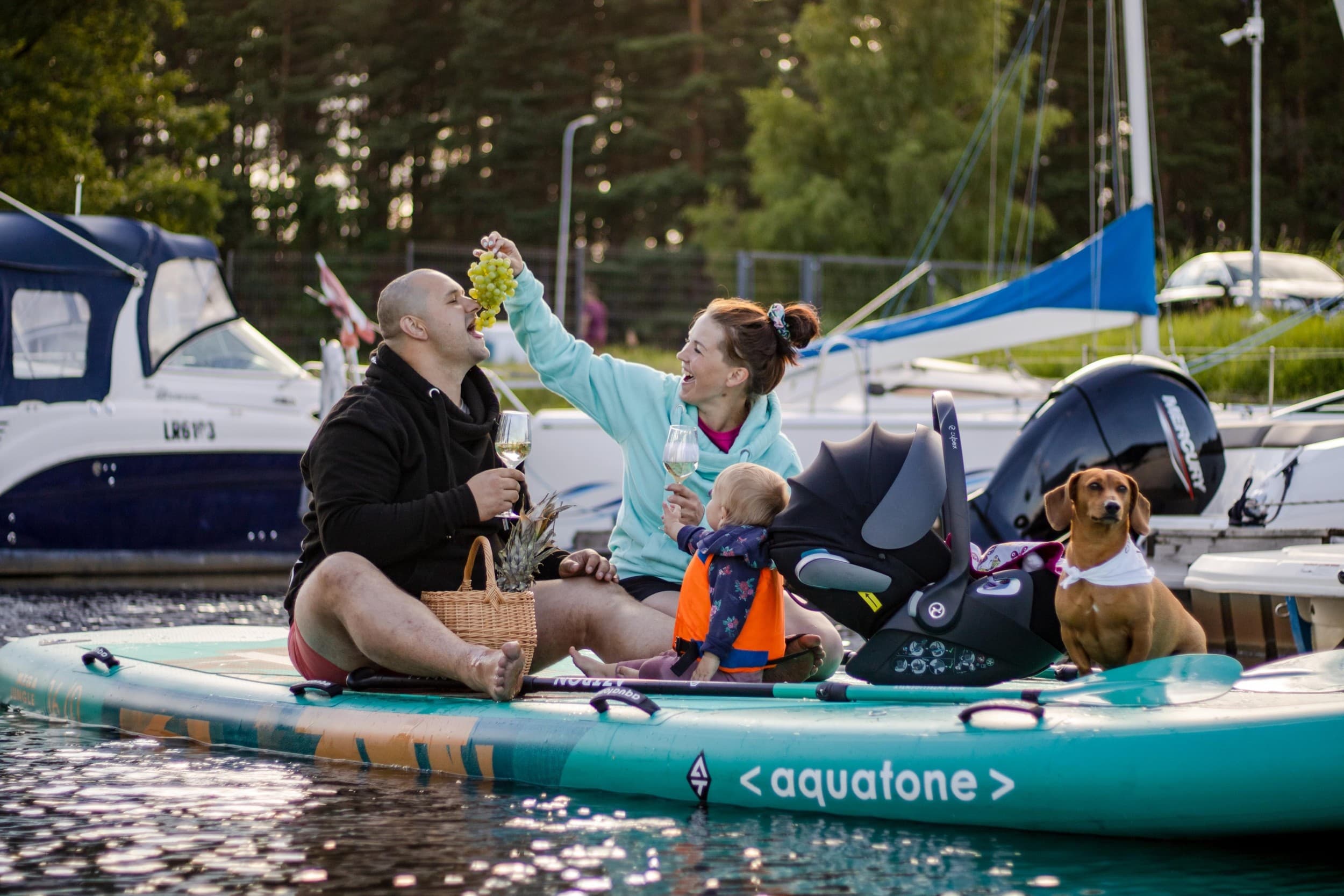 Mega SUP pikniks uz ūdens | Davanu Serviss