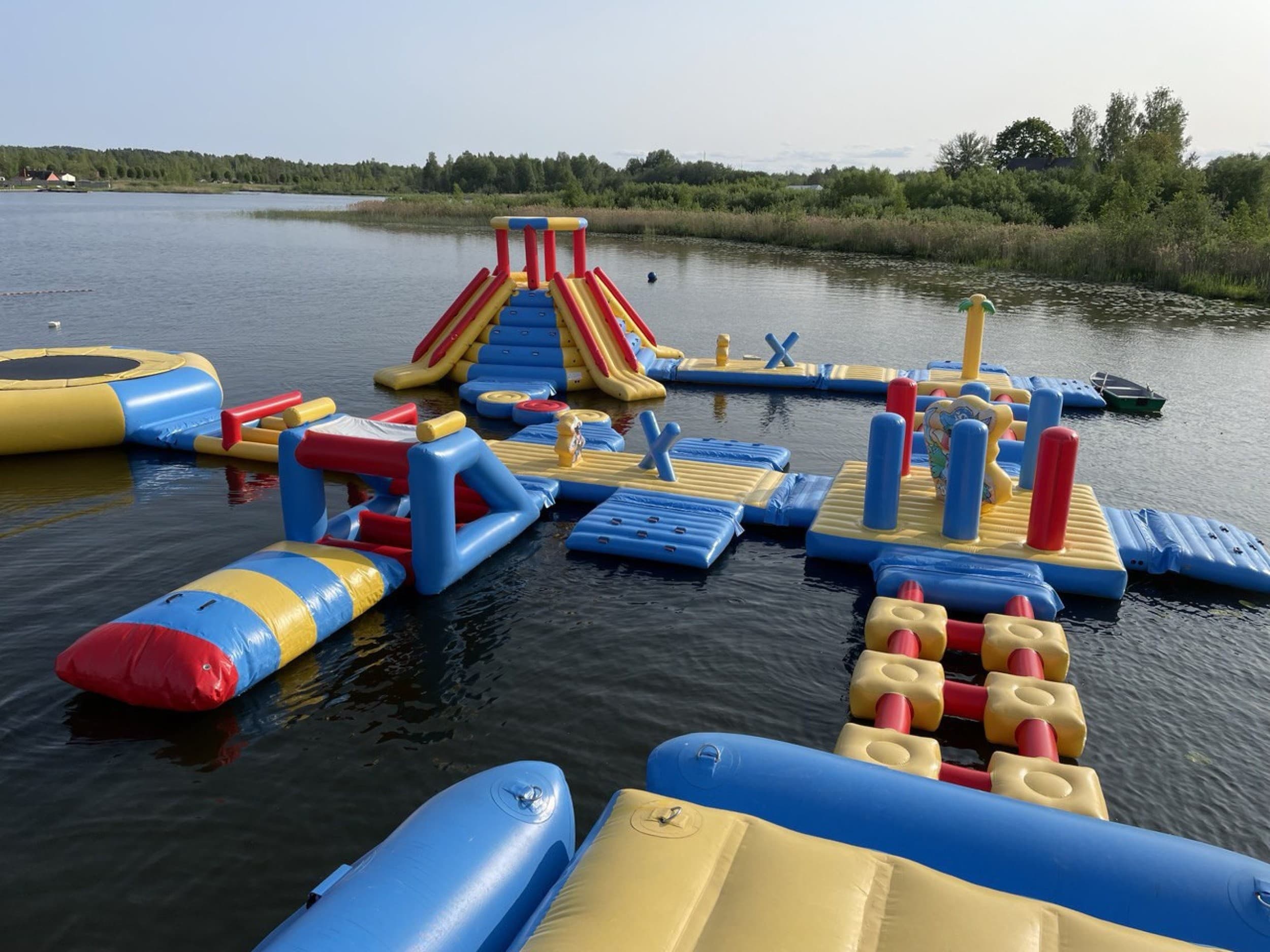 Парк водных развлечений в Резекне (4 перс.)