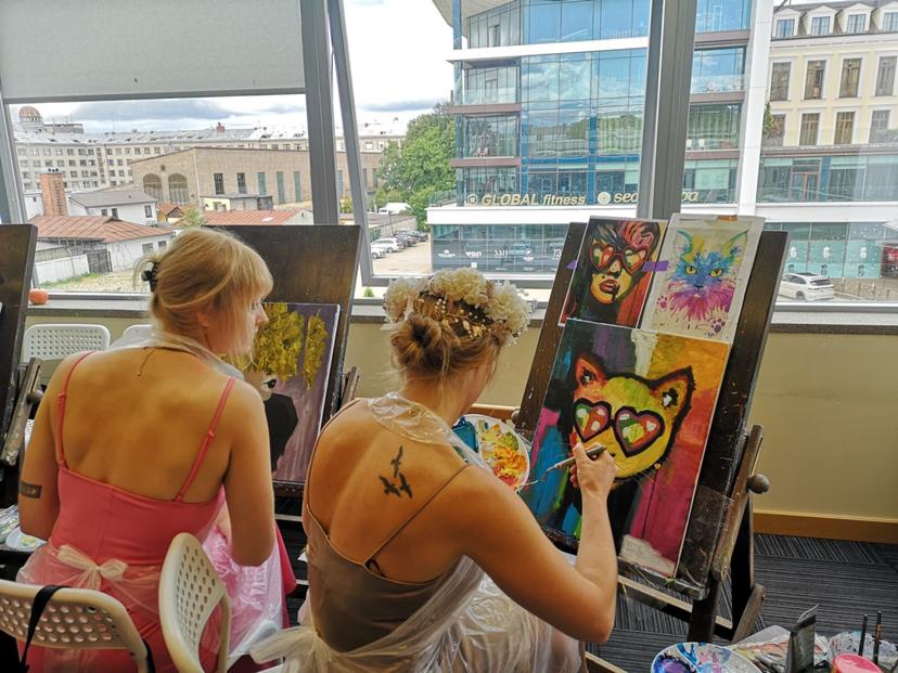 IZO Art glezniecības meistarklase Rīgas studijā