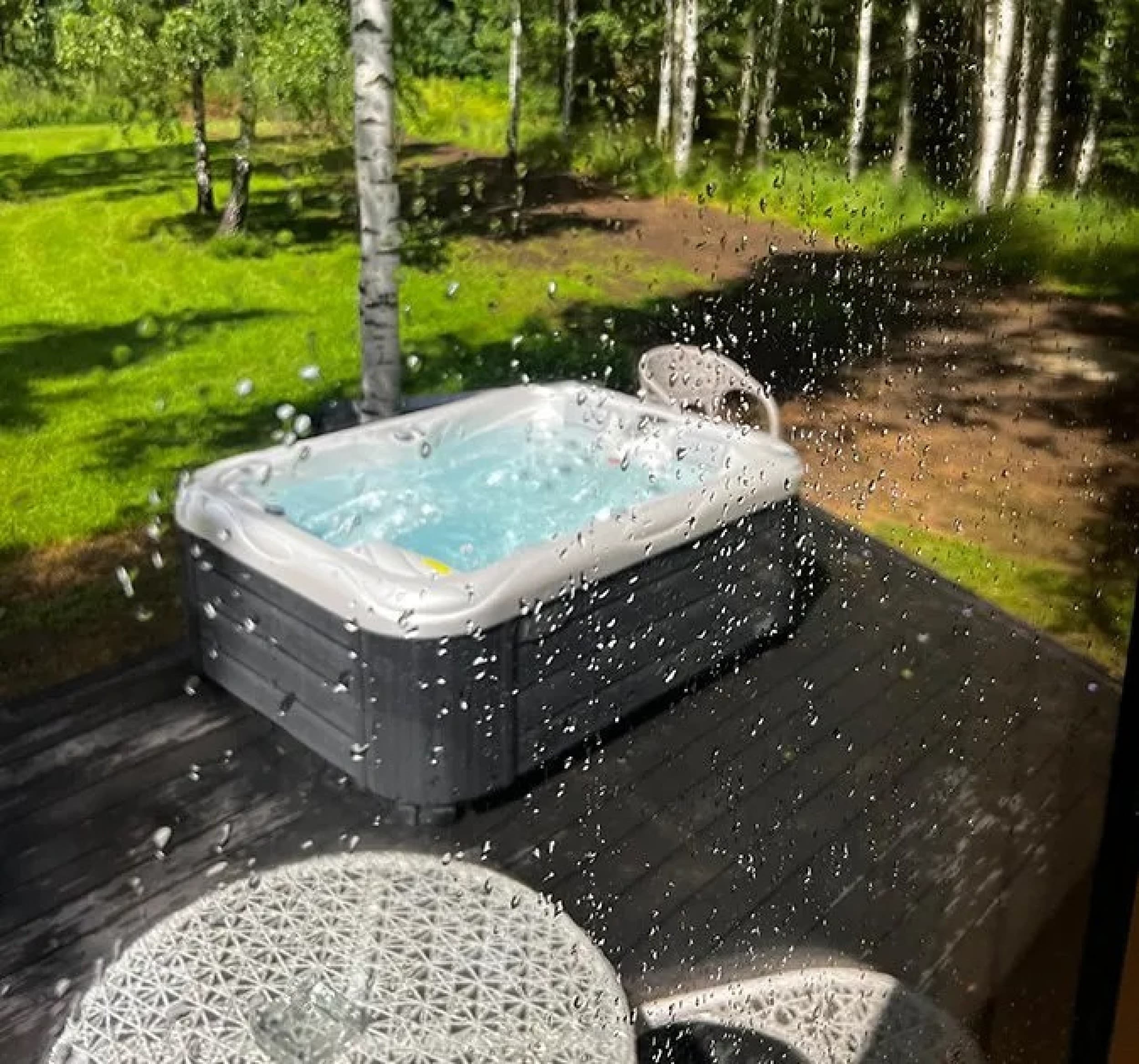Lieliska nakts spoguļmājā Murjāņos ar SPA (2 pers., darba dienās) | Davanu Serviss