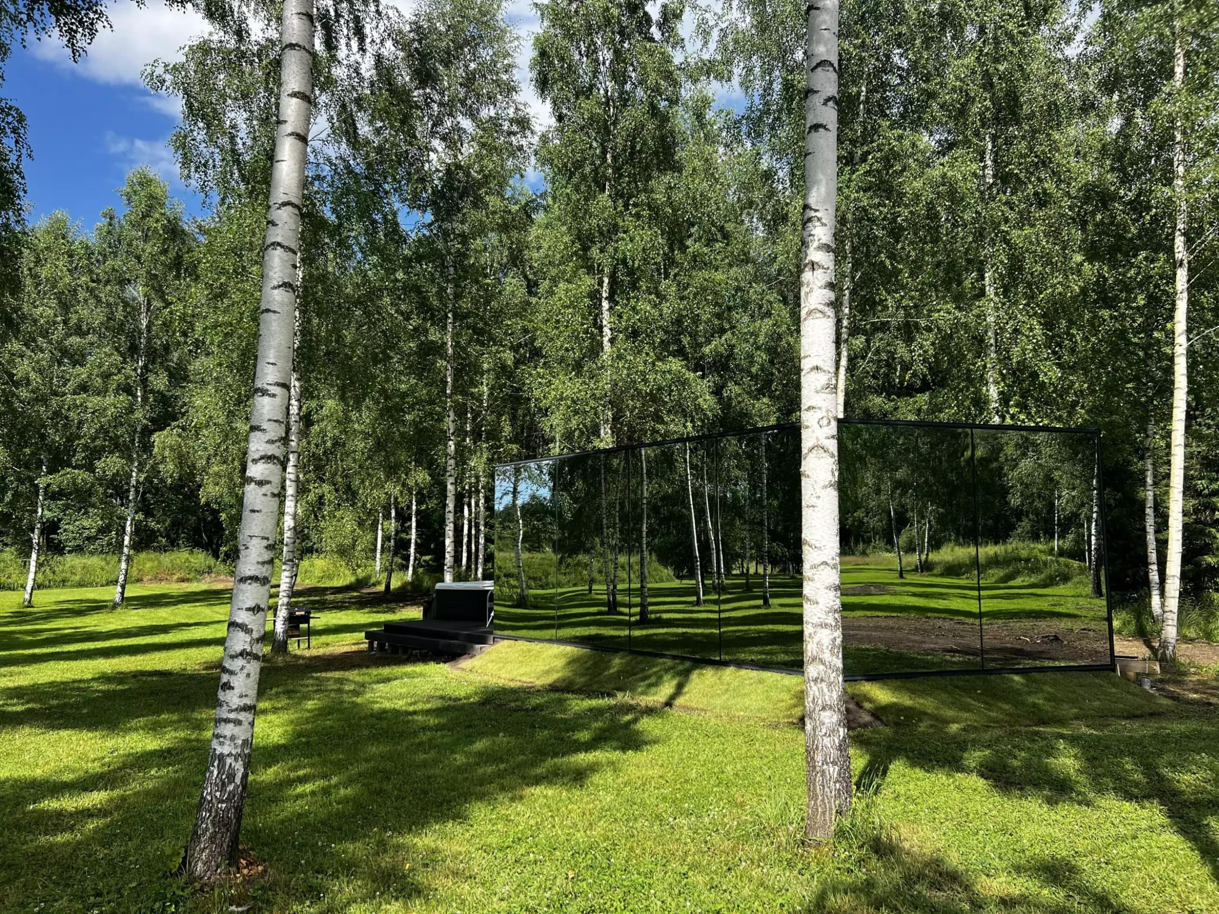 7Mirrors: ночь в зеркальном доме и SPA – в любой день недели | Davanu Serviss