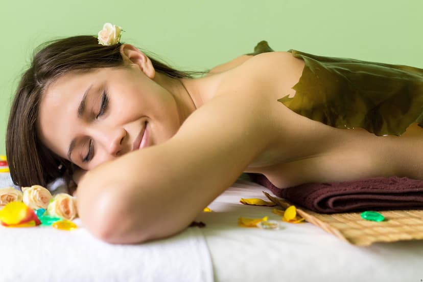 DETOX masāža ar ietīšanu aļģēs SIBI salonā