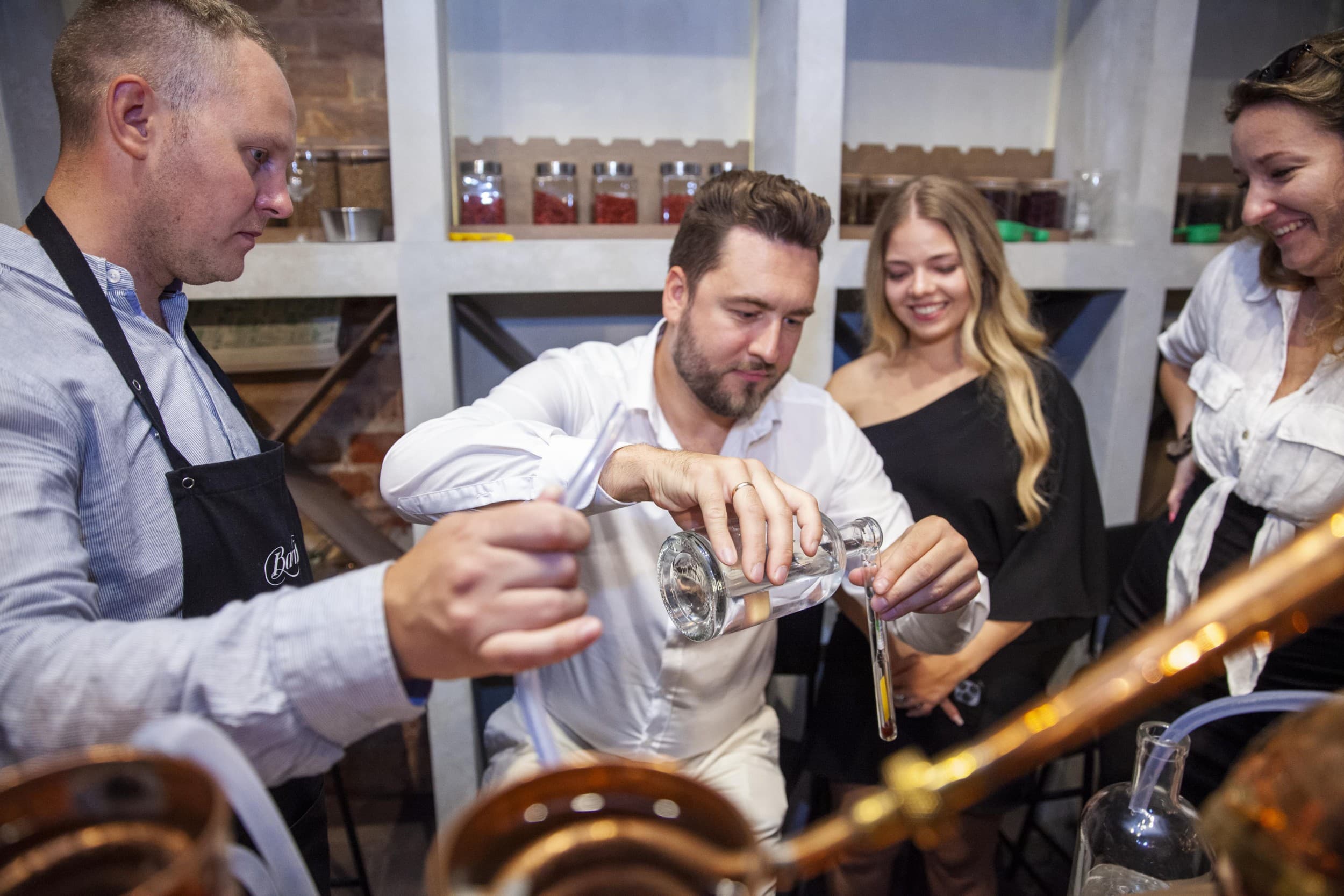 Мастер-класс по изготовлению джина в Riga Gin Lab (7 перс.)