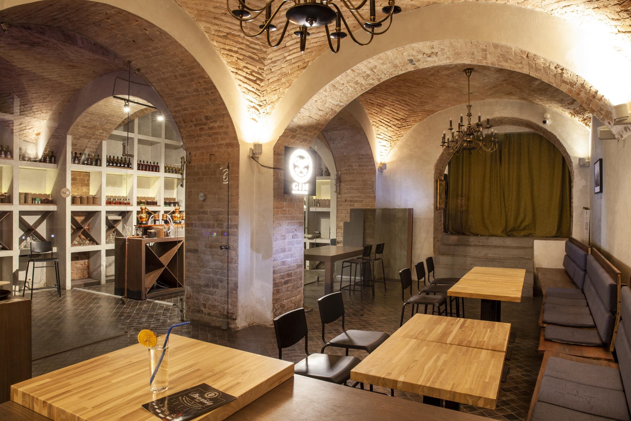 Мастер-класс по изготовлению джина в Riga Gin Lab (7 перс.)