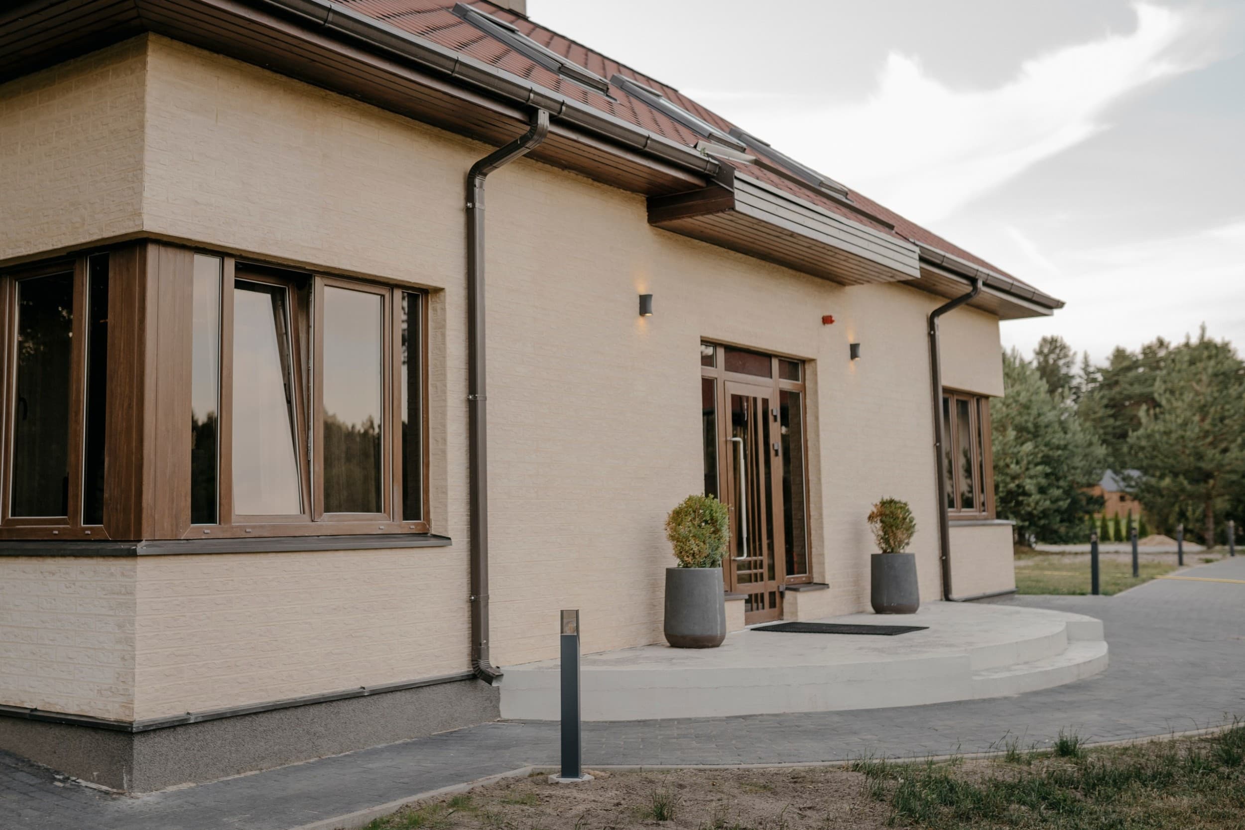Relaksējoša atpūta Ando villā ar pirti (6 pers., darba dienās)