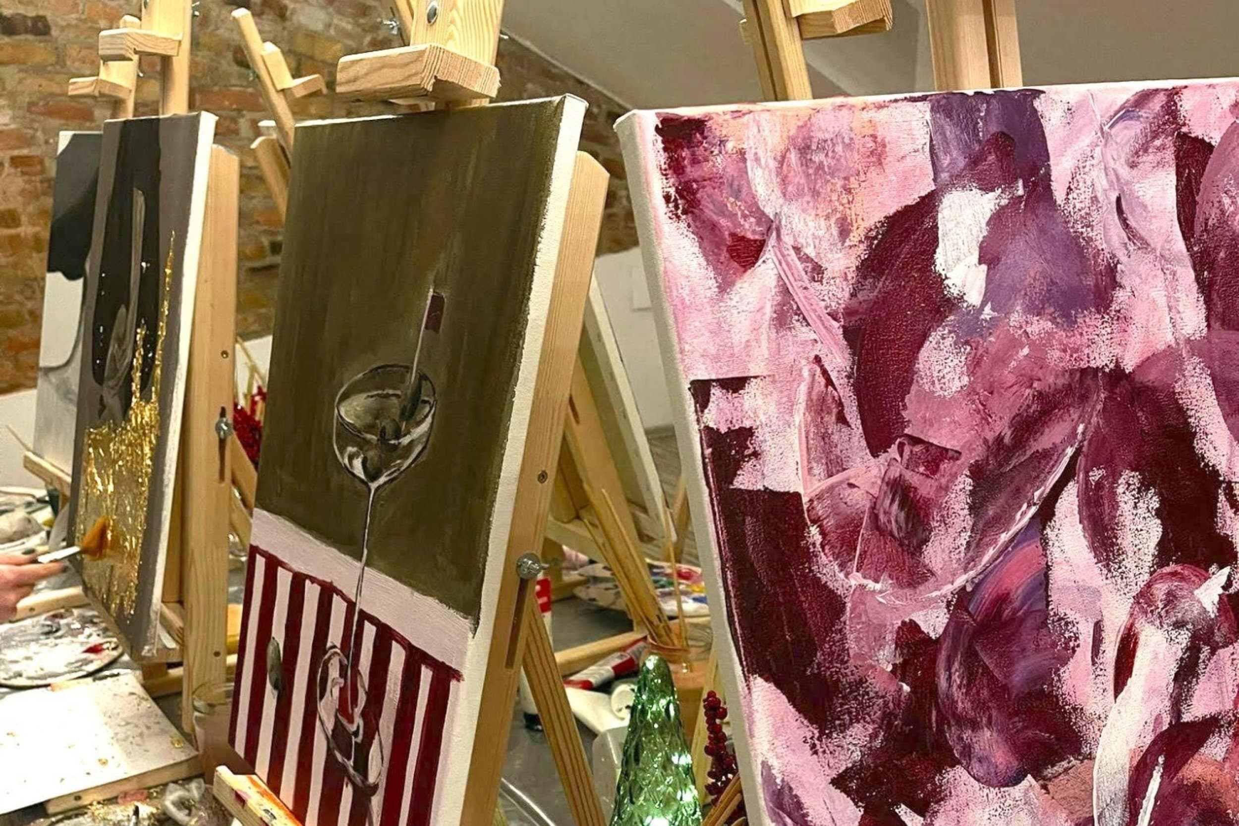 Wine and art – mākslas meistarklase FELLINE studijā
