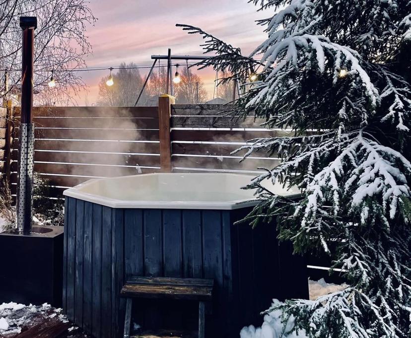 Relaksācija pirts kompleksā ar burbuļvannu Rožmalās (līdz 10 pers.)