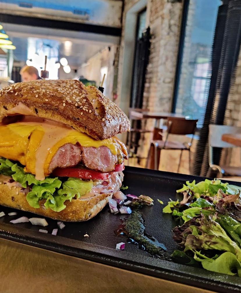 Garšīgs ēdiens + alus no "Brūzis Manufaktūra" (5 pers.)