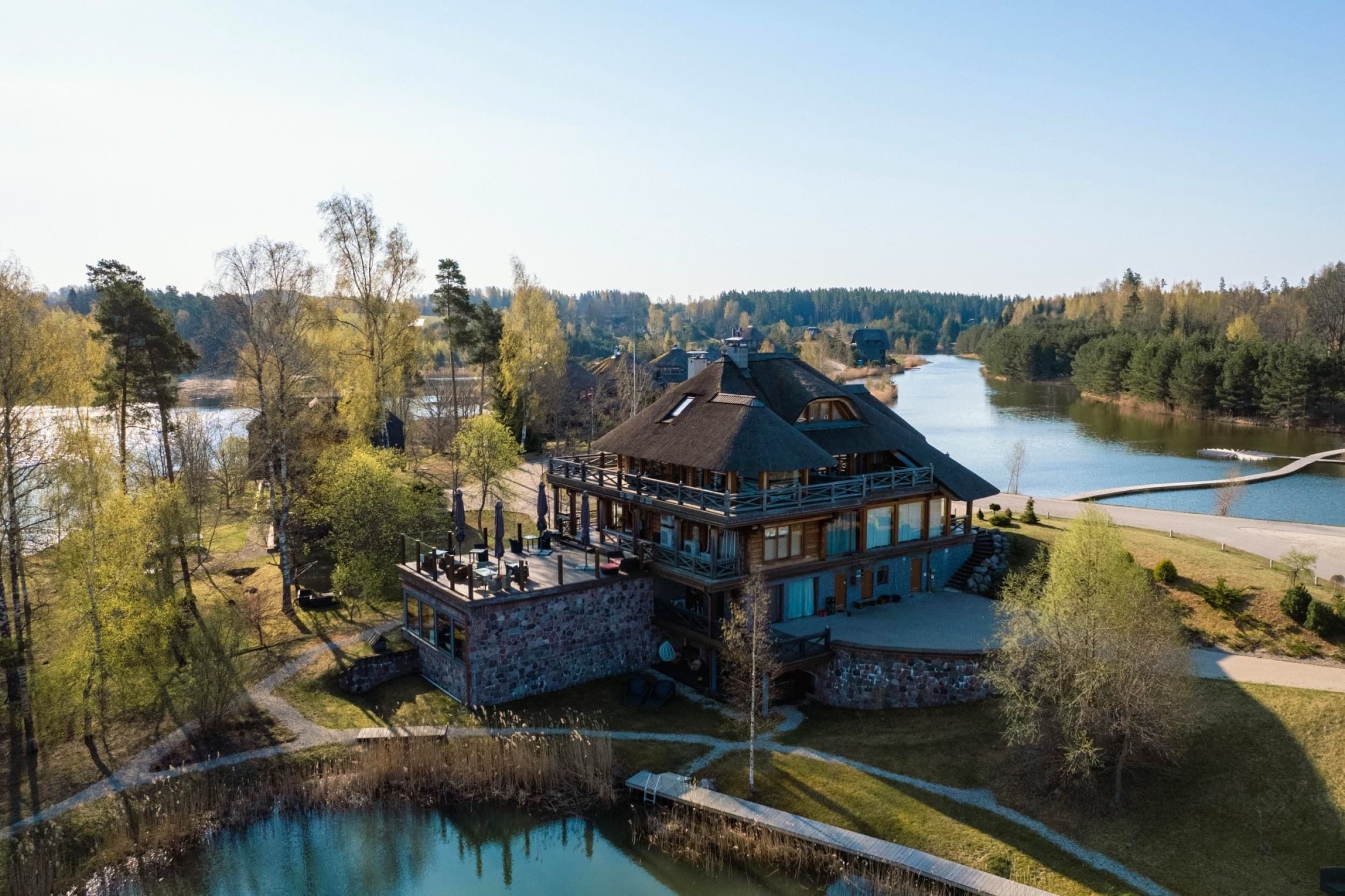 Ekskluzīvas brīvdienas Jonathan SPA Estate – nakts un SPA diviem | Davanu Serviss