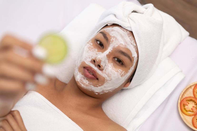 BioRePeel Cl3 pīlings no "Body Lab" (40min.)