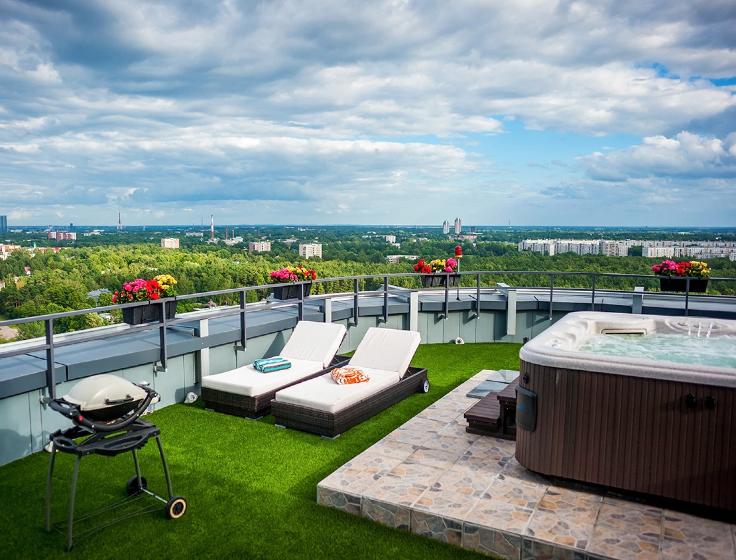 Dienas atpūta penthouse apartementos ar SPA (S.-Sv.)