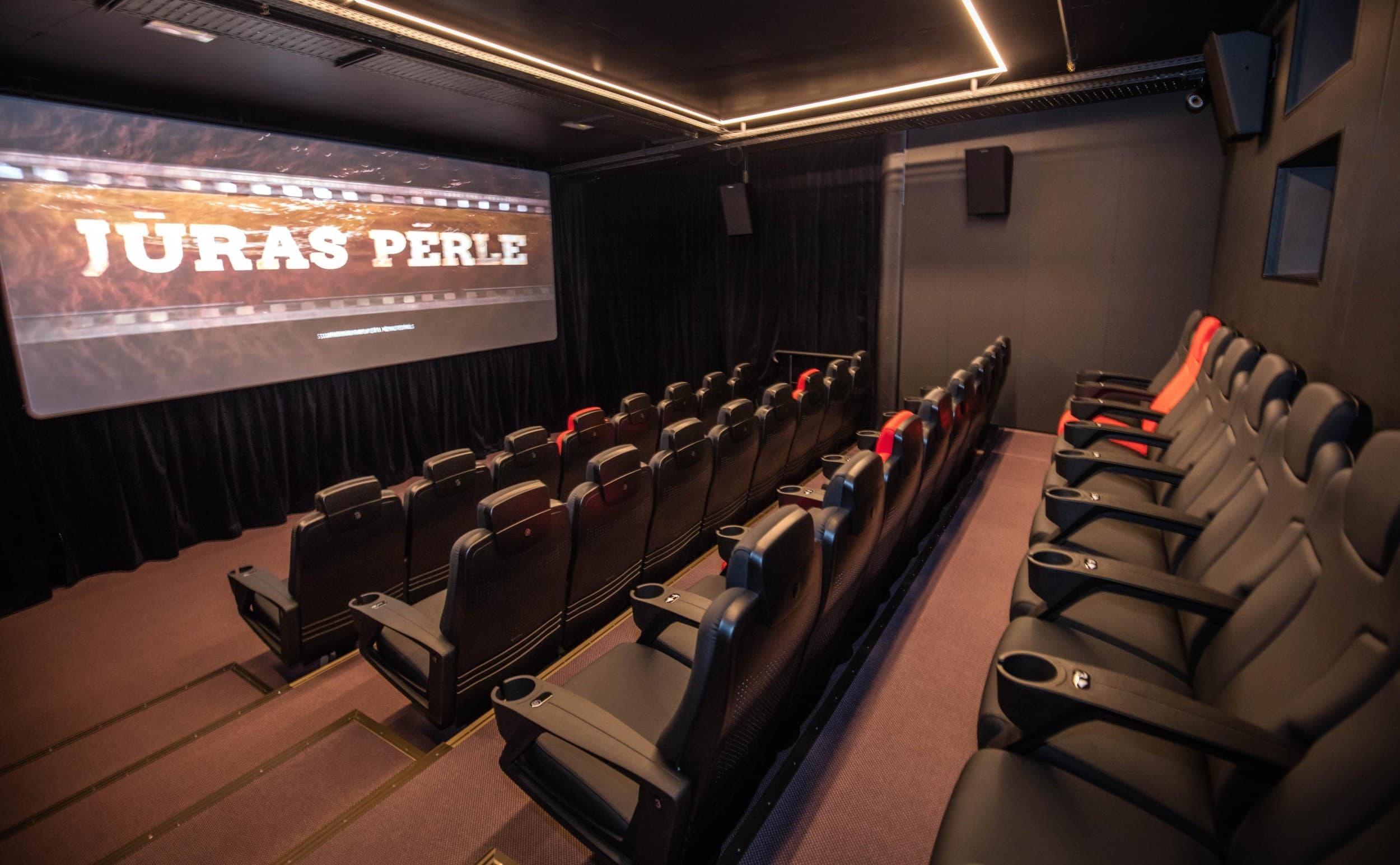 Dāvanu karte "Star Cinema" kinoteātra apmeklējumam Jūrmalā | Davanu Serviss