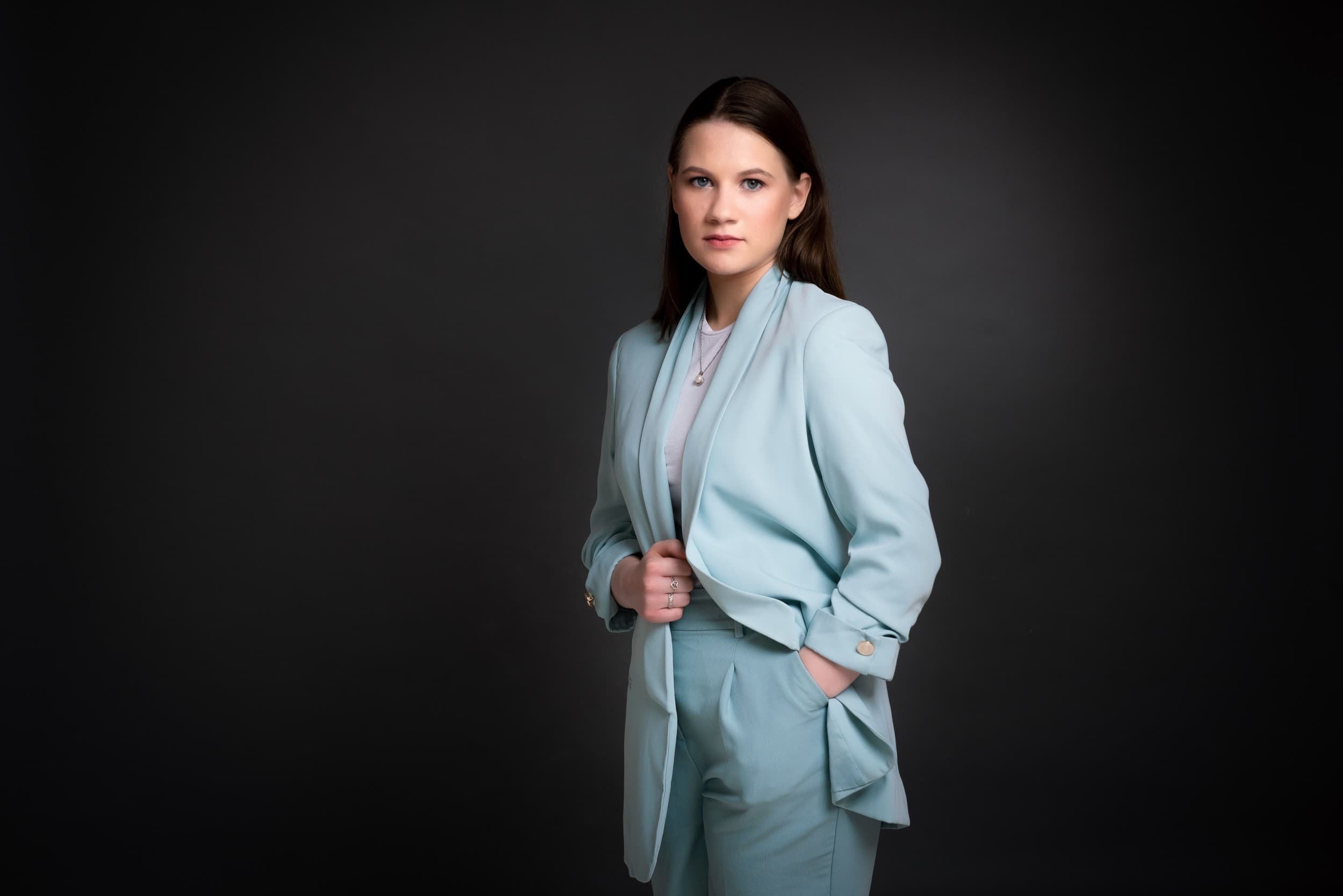 Теплая семейная фотосессия от "Labā fotostudija" | Davanu Serviss