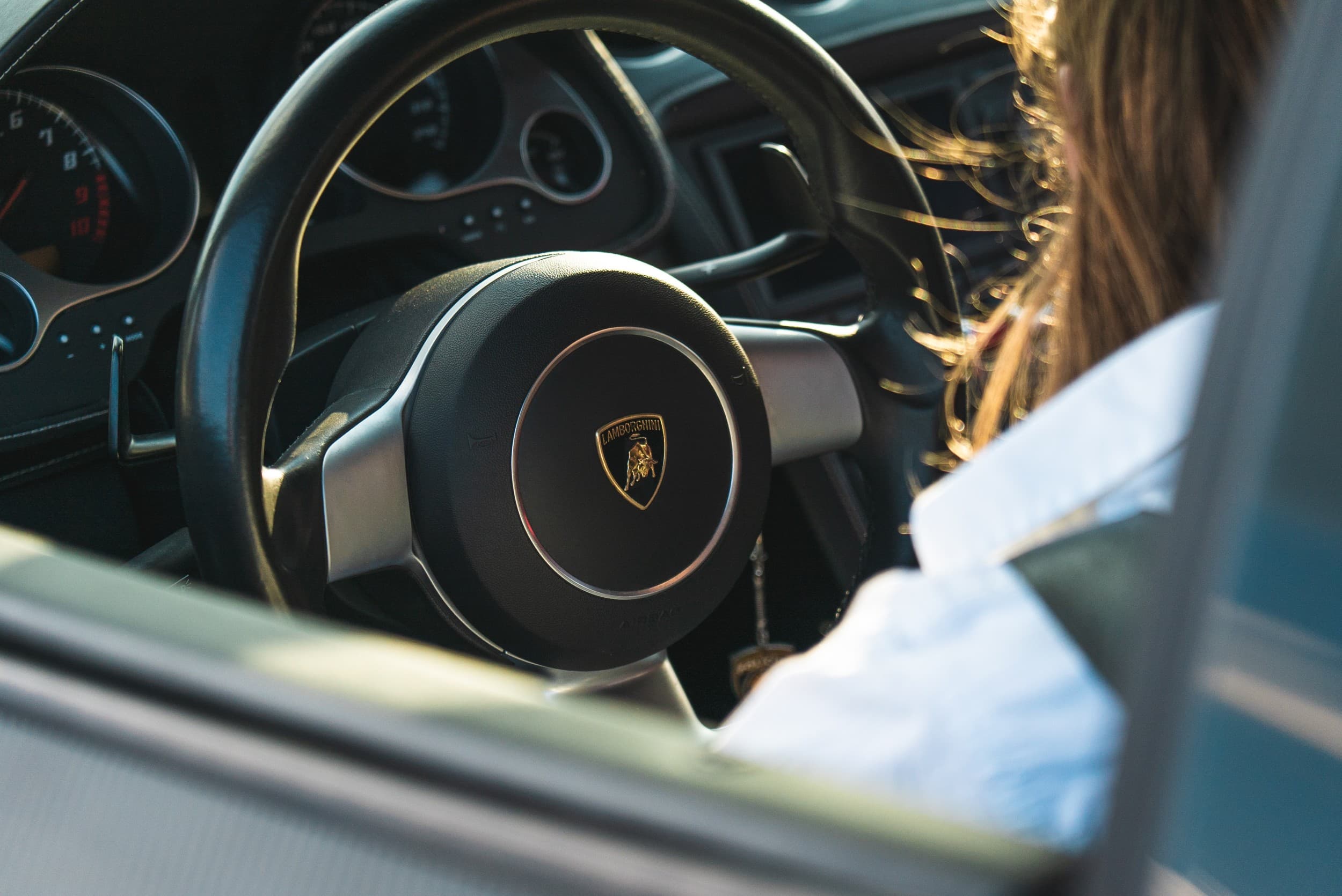 SuperDrive: поездка пассажиром на Ferrari или Lamborghini  | Davanu Serviss
