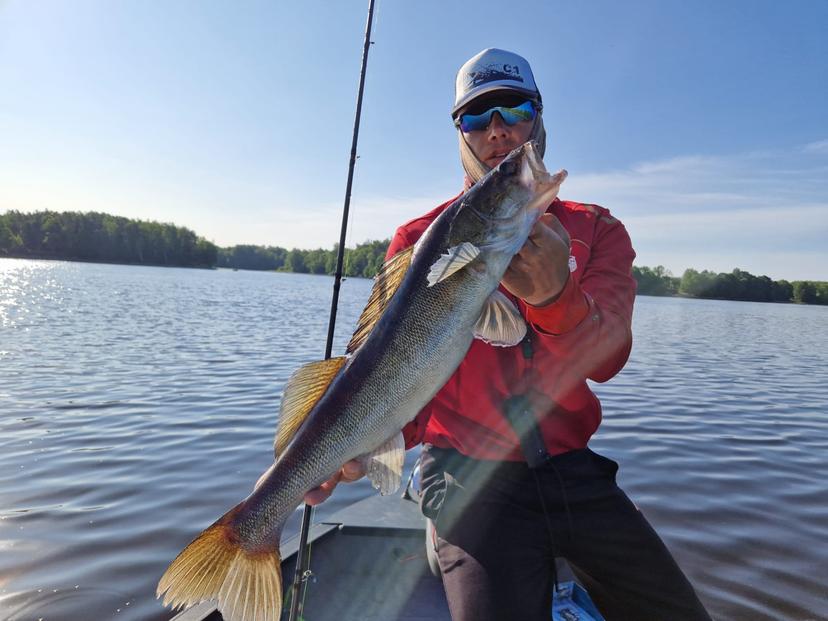 Makšķerēšana ar gidu (4 stundas)