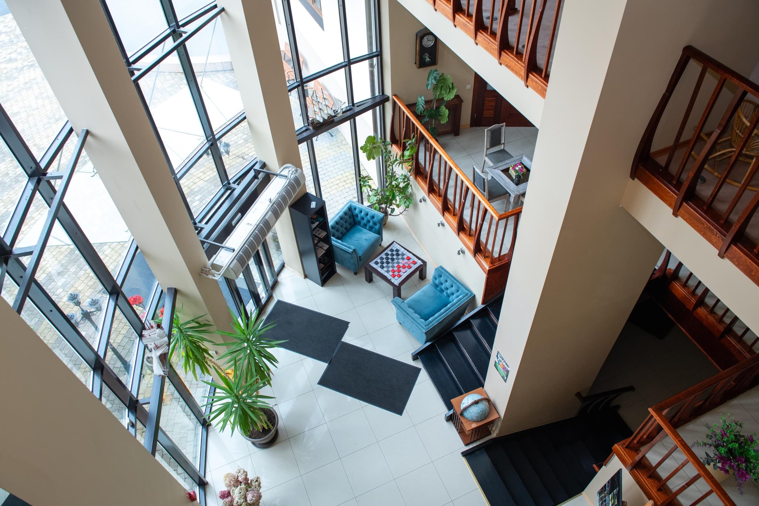 Port Hotel: романтическая ночь, SPA и вино для двоих – Адажи | Davanu Serviss