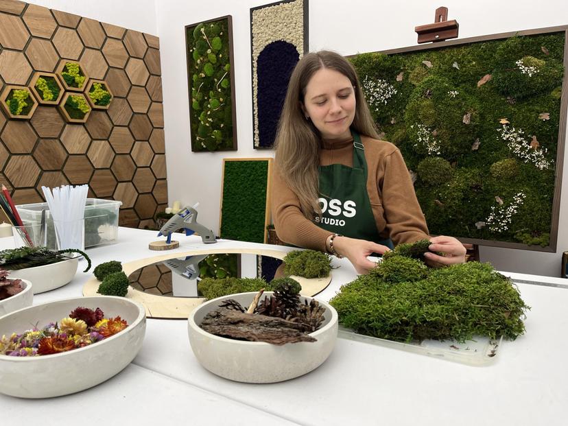 Spoguļa dekorēšanas meistarklase ar sūnām no "Moss Art Studio" (d-55cm)