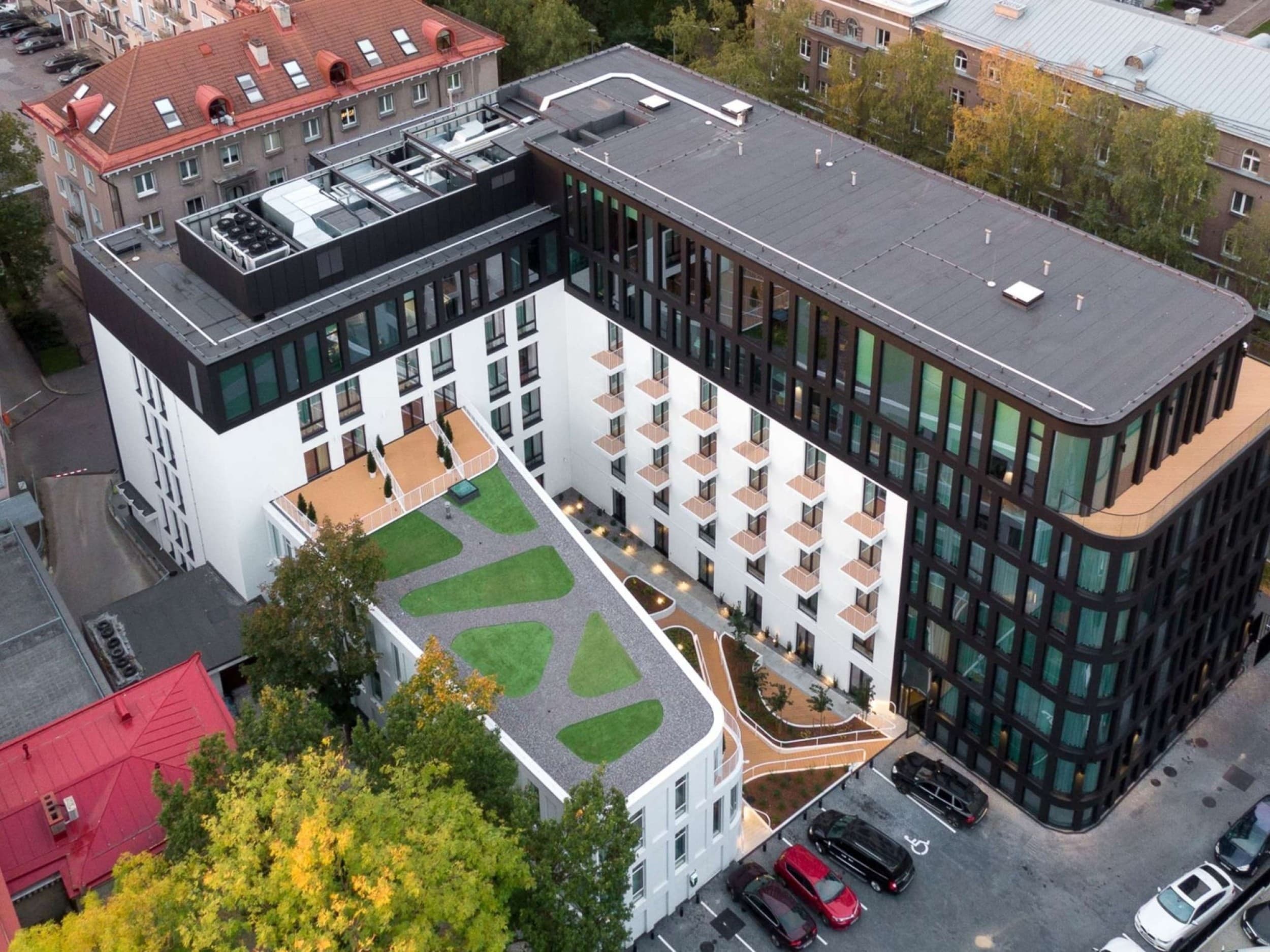 СПА отдых в «Mövenpick Hotel Tallinn» и ужин в ресторане для двоих | Davanu Serviss