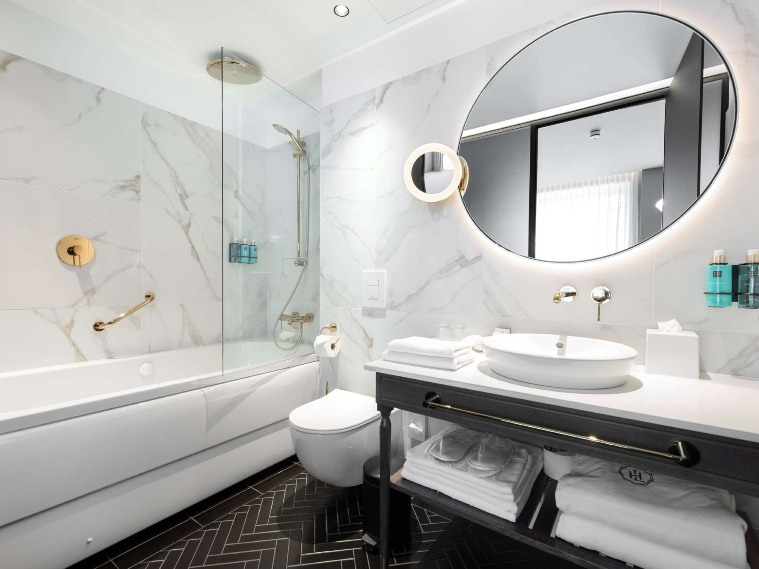 СПА отдых в «Mövenpick Hotel Tallinn» и ужин в ресторане для двоих | Davanu Serviss